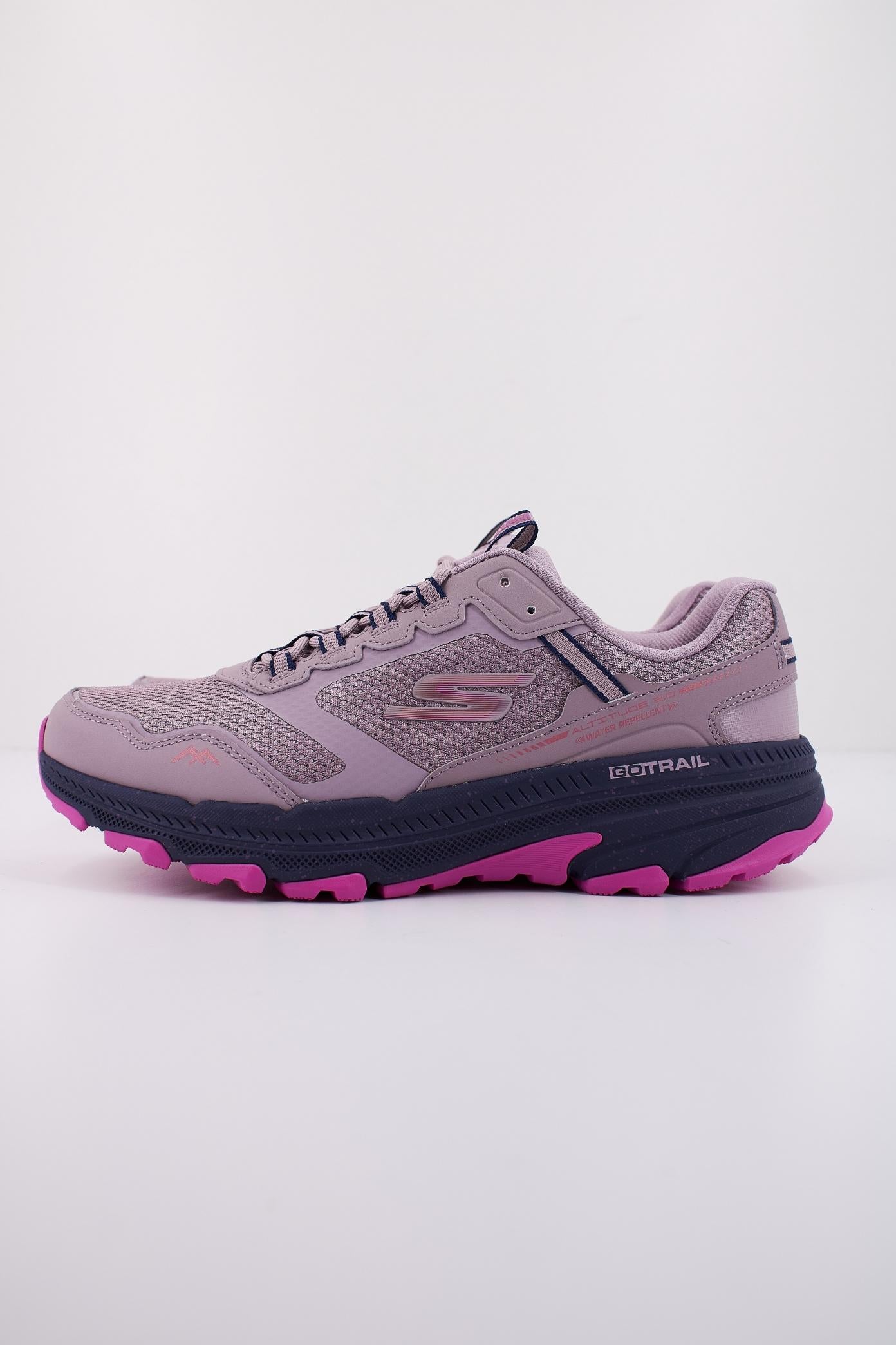 SKECHERS GO RUN TRAIL ALTITUD en color VIOLETA (1)