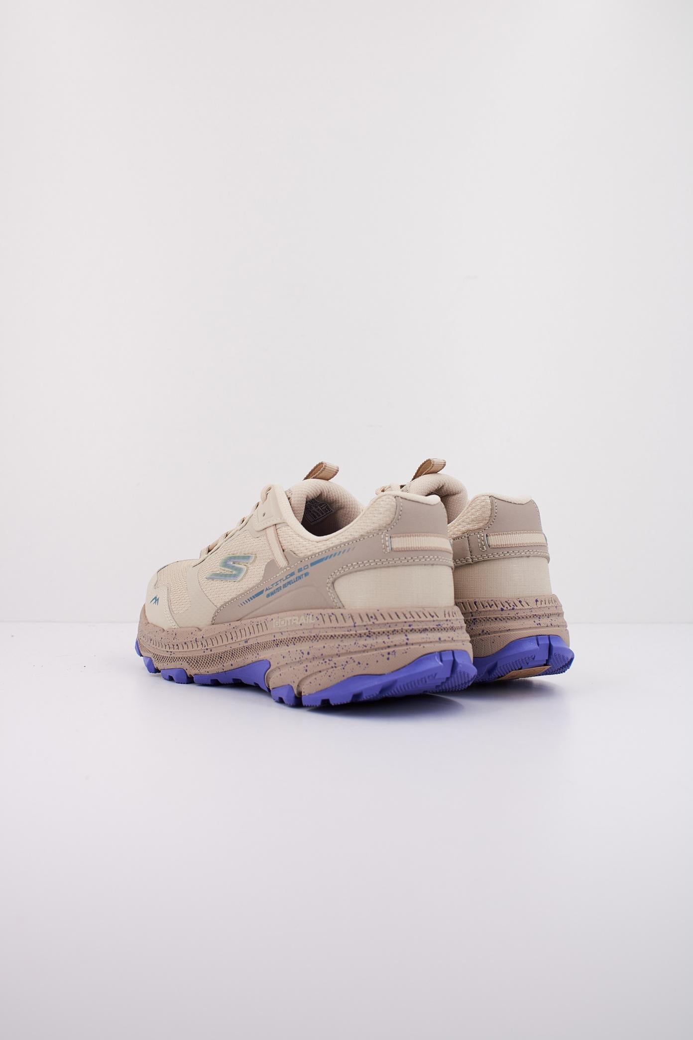 SKECHERS GO RUN TRAIL ALTITUD . - RAVINE en color BEIS (4)