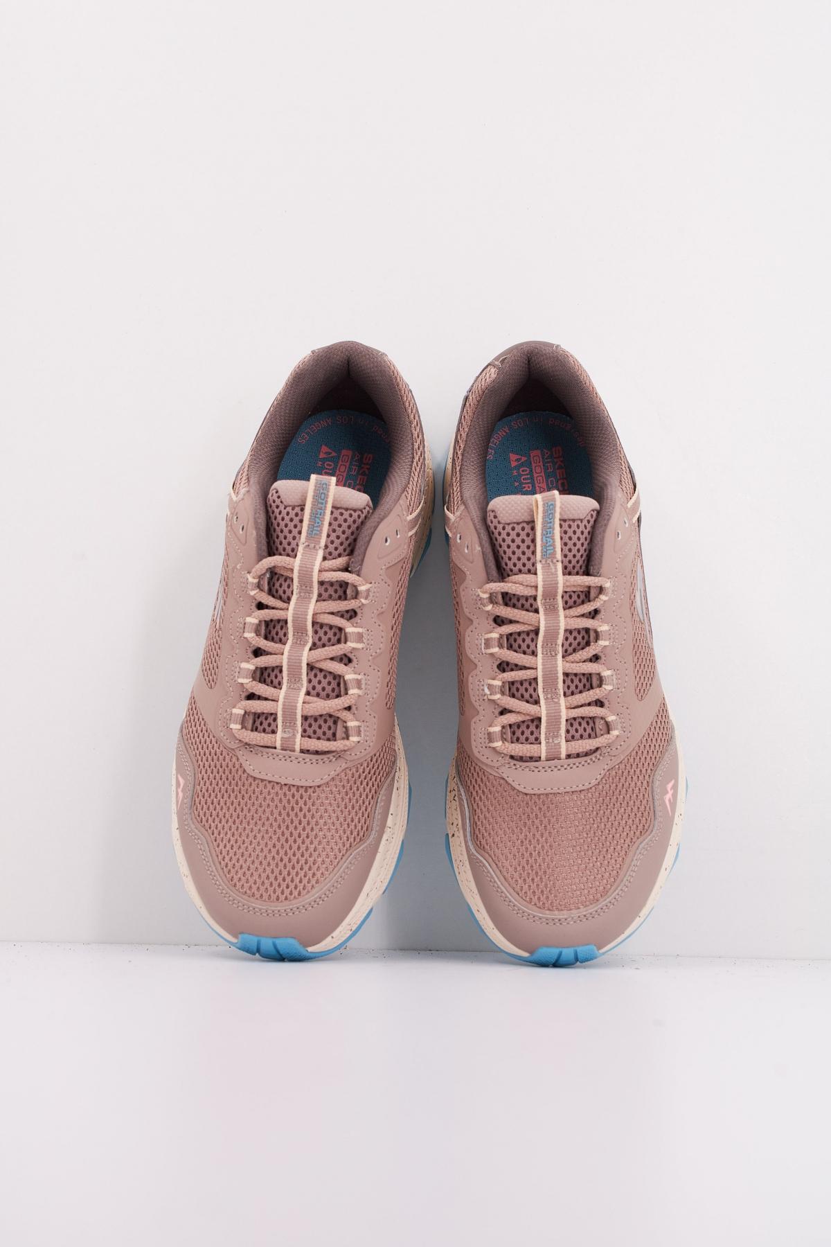 SKECHERS S GO RUN TRAIL ALTITUDE . en color MARRON (3)