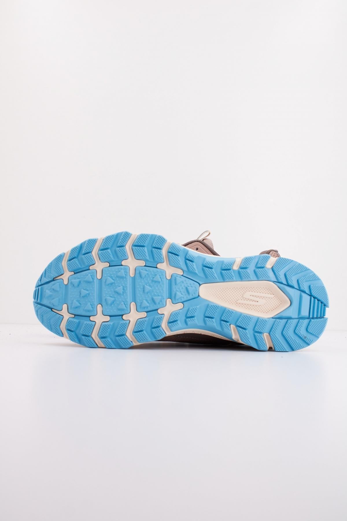 SKECHERS S GO RUN TRAIL ALTITUDE . en color MARRON (5)