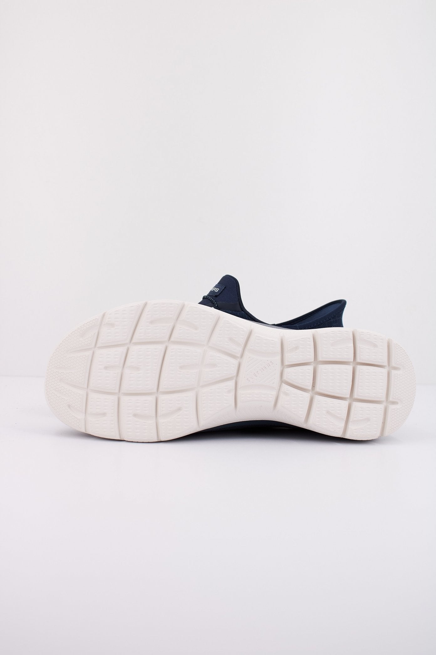 SKECHERS SUMMITS-CLASSY NIGHT SLIP-INS en color AZUL (5)