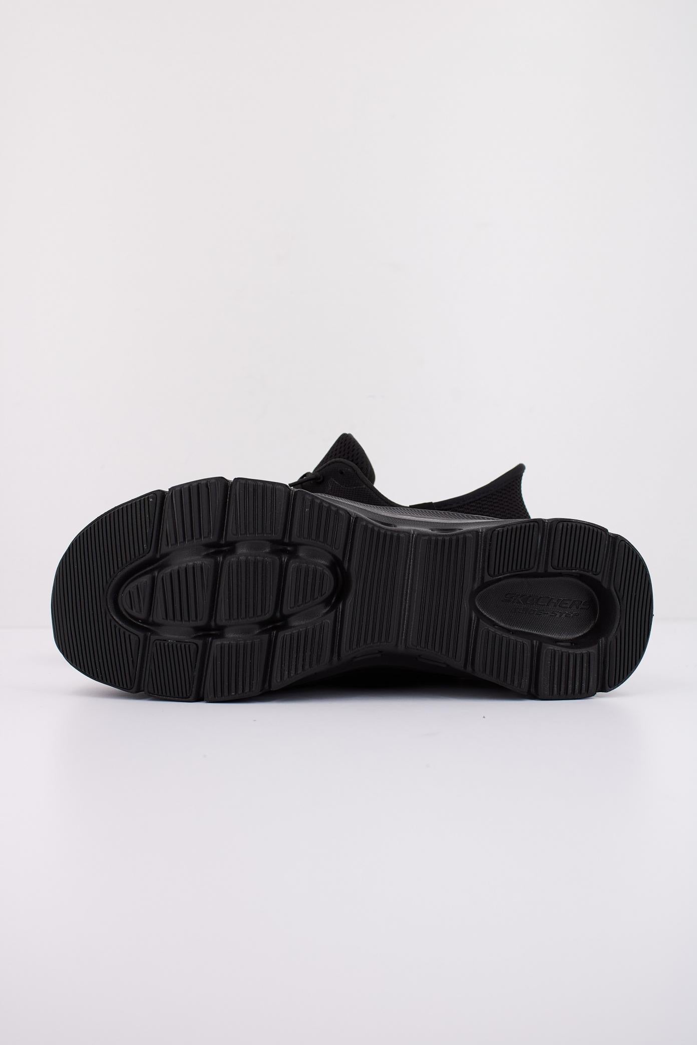 SKECHERS GLIDE STEP PRO en color NEGRO (5)