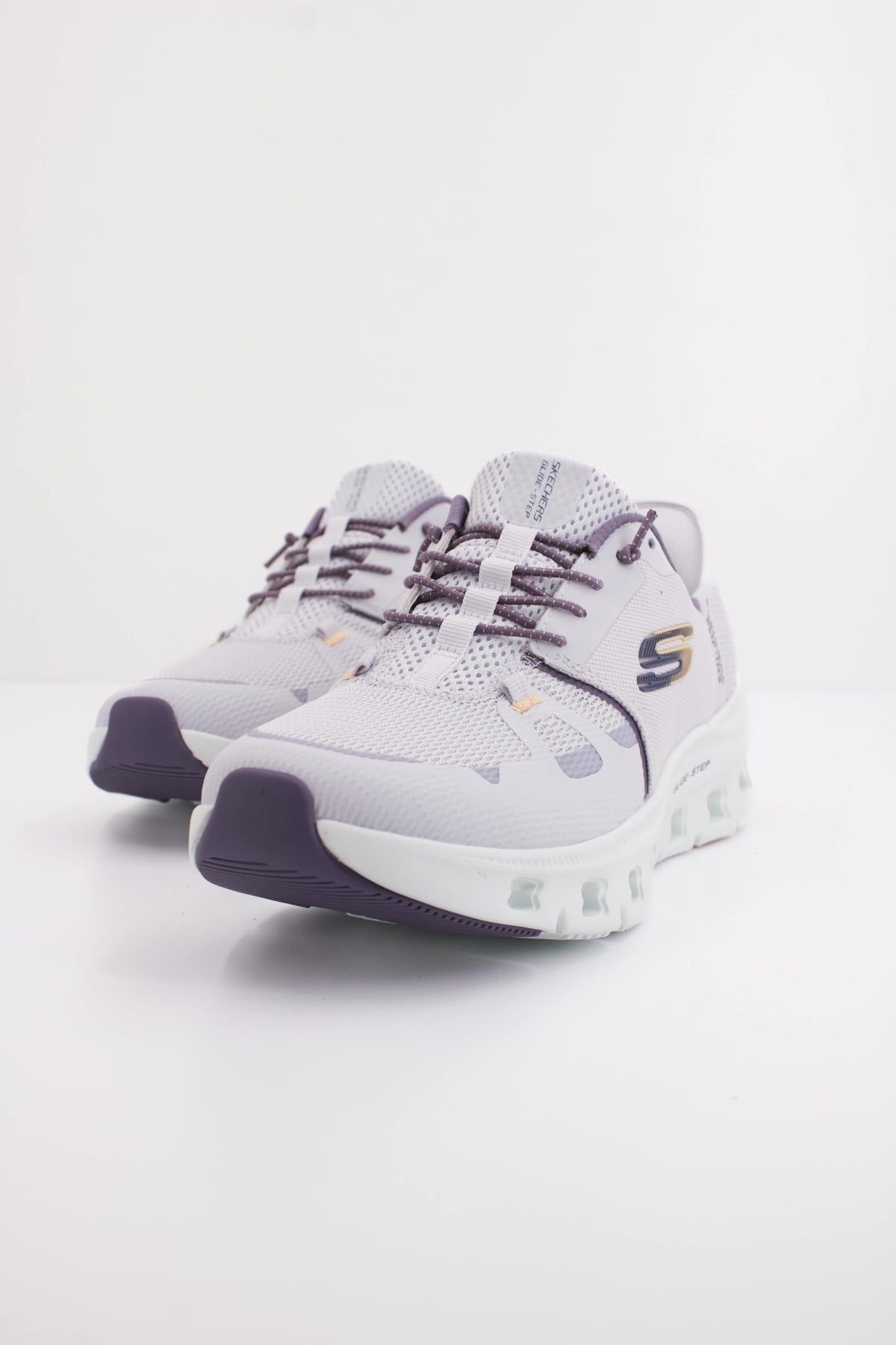 SKECHERS GLIDE STEP PRO en color VIOLETA (2)