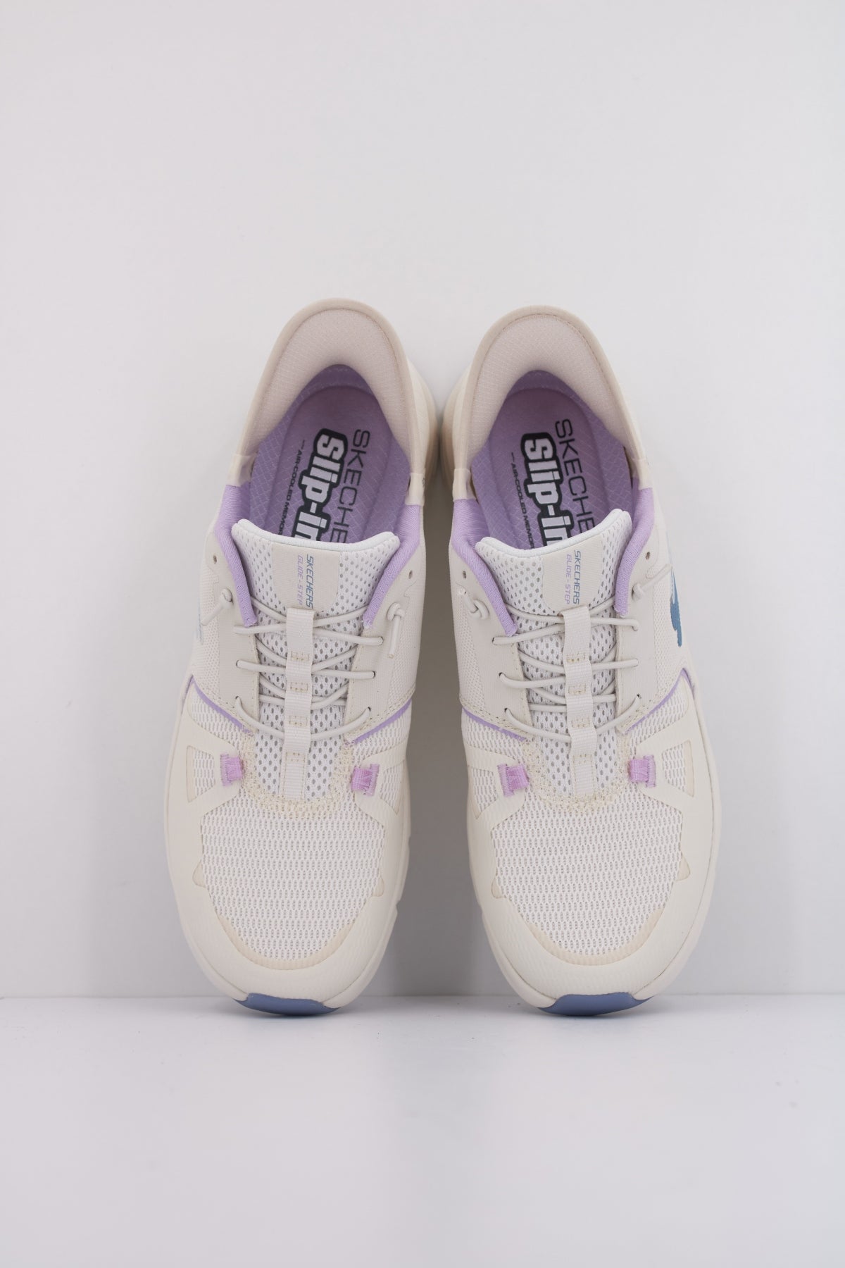 SKECHERS GLIDE STEP PRO en color BEIS (3)