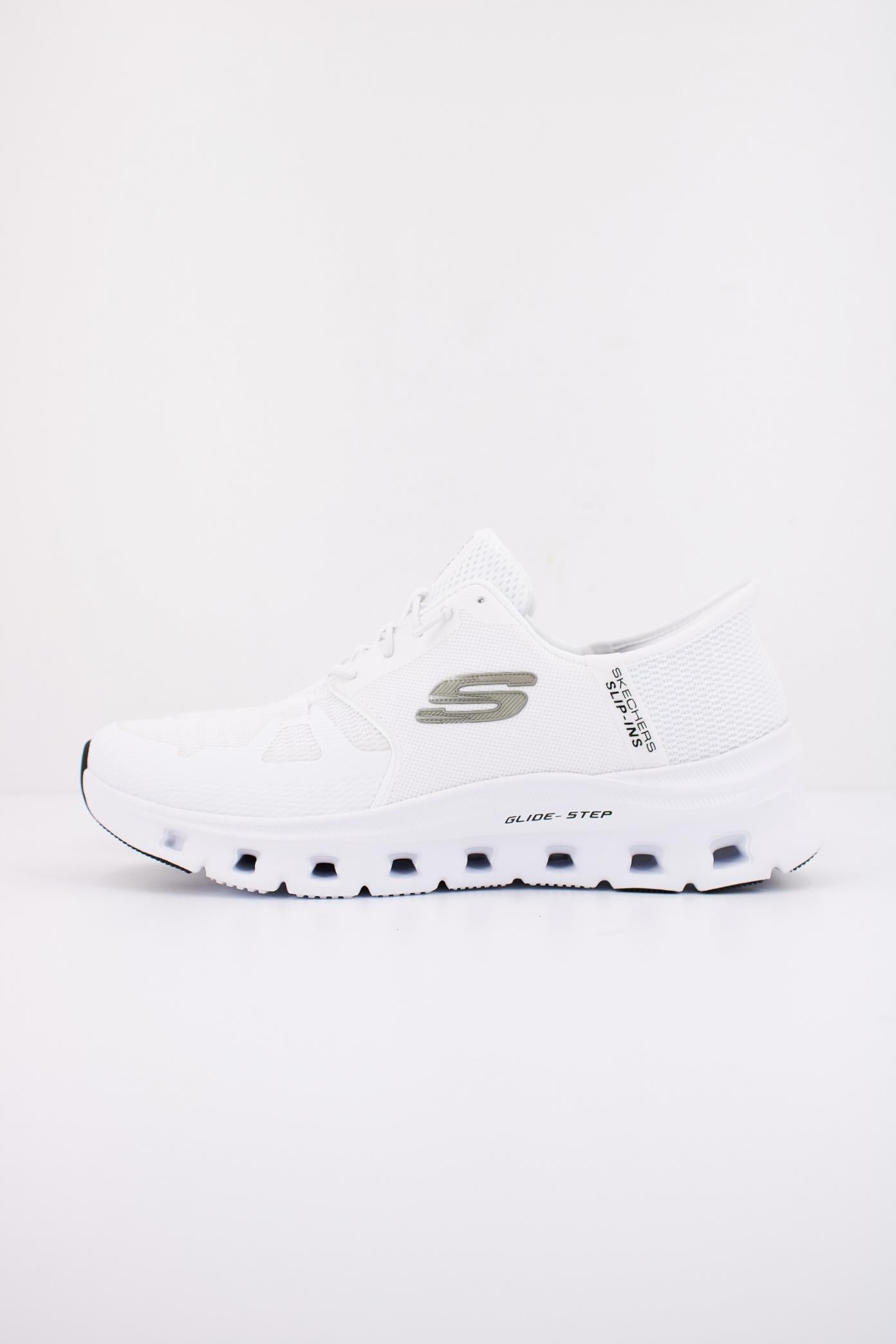 SKECHERS GLIDE STEP PRO en color BLANCO (1)