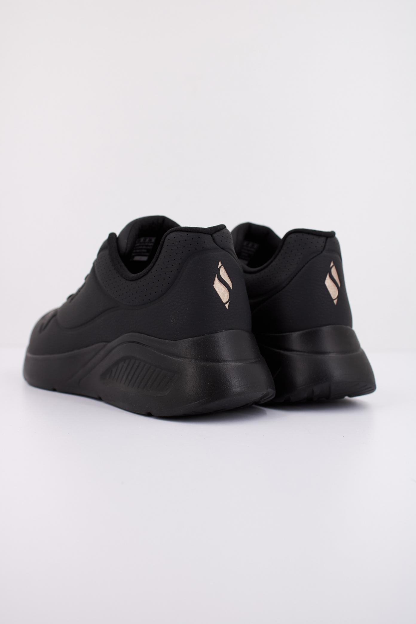 SKECHERS UNO LITE - LITE WORK en color NEGRO (4)