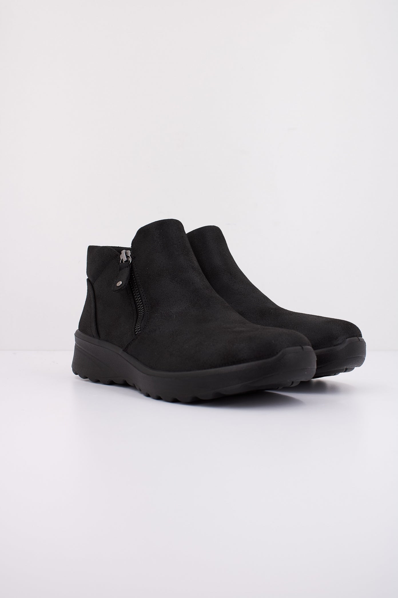 SKECHERS LOVELY VIBE - FALL I en color NEGRO (2)