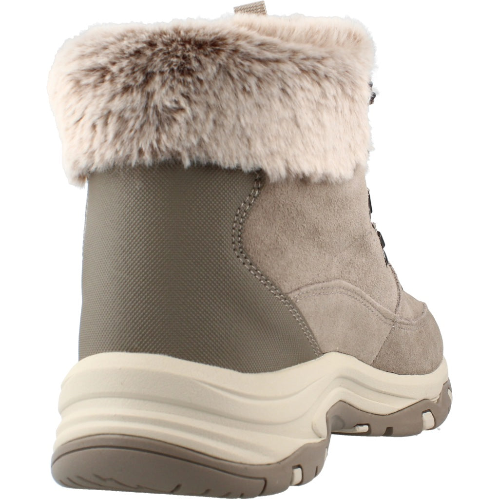 SKECHERS SNOW WORRIES en color BEIS (3)