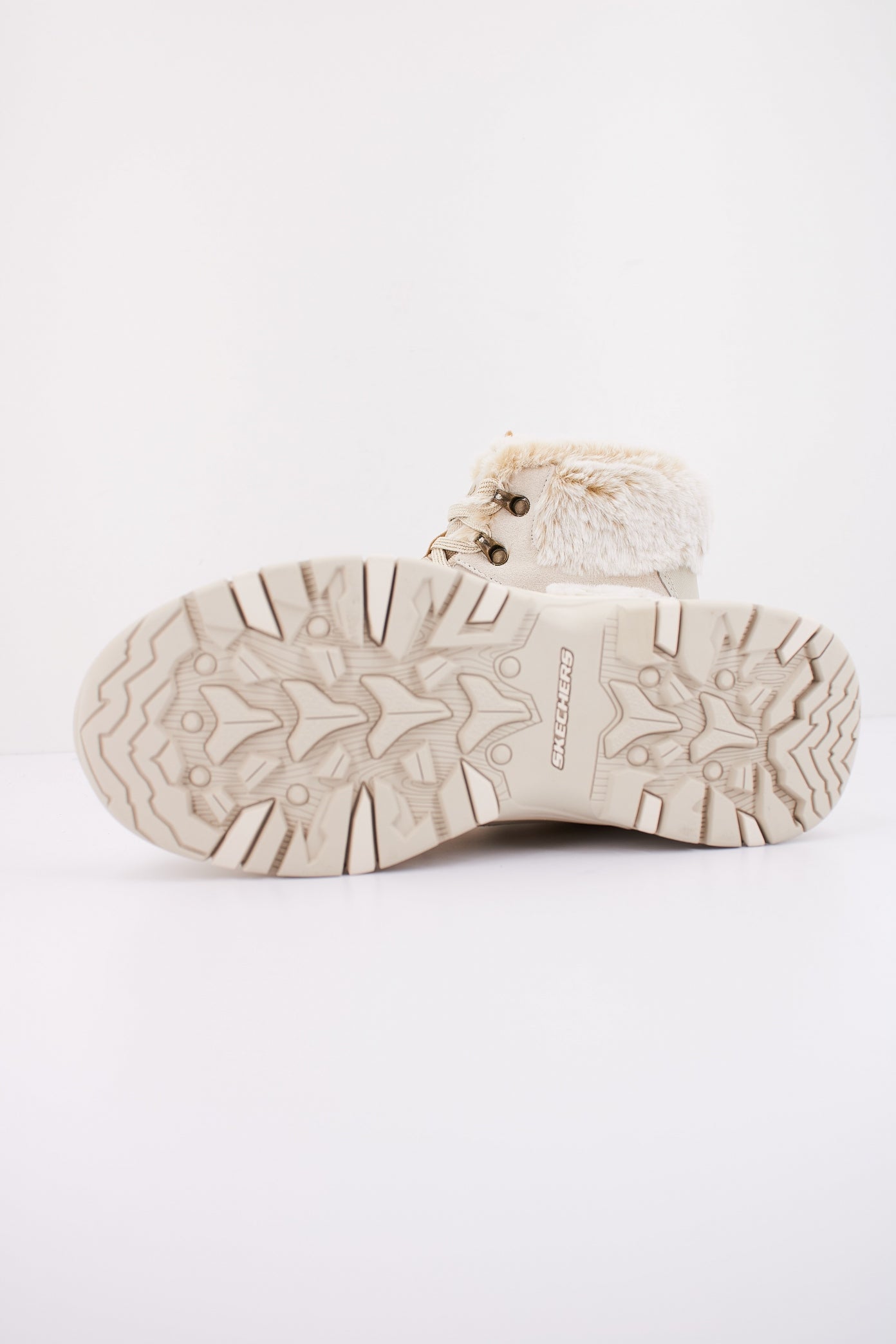 SKECHERS TREGO - SNOW WORRIES en color BLANCO (5)