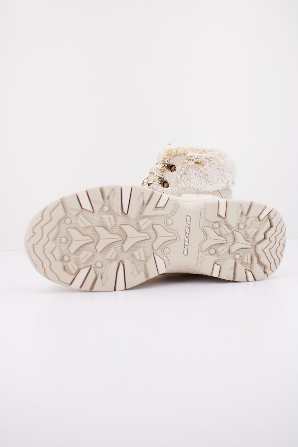 SKECHERS SNOW WORRIES en color BLANCO (5)