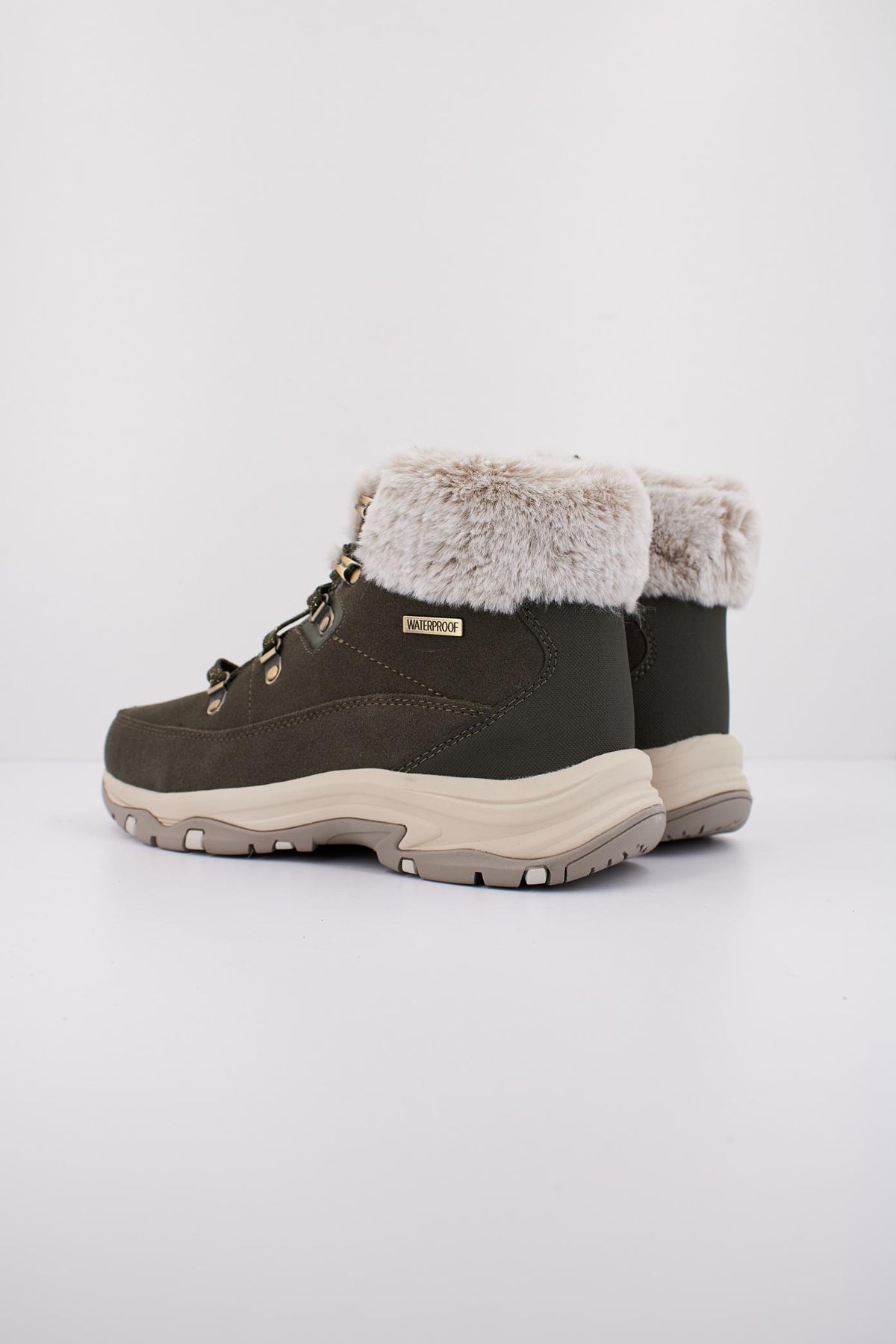 SKECHERS SNOW WORRIES en color VERDE (3)
