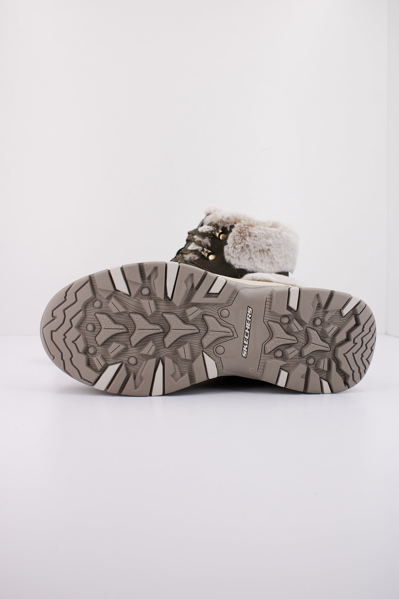SKECHERS SNOW WORRIES en color VERDE (5)