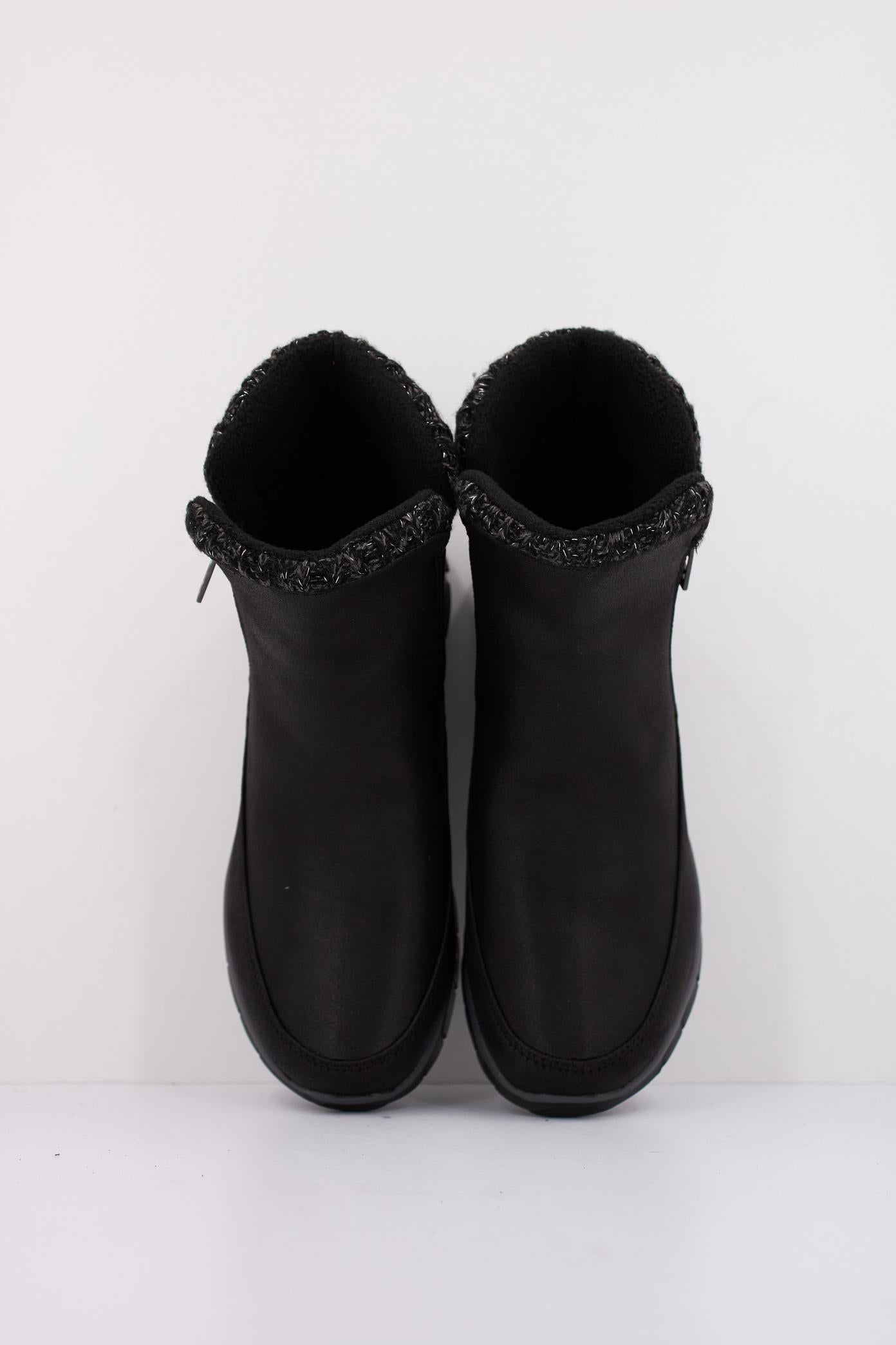 SKECHERS SYNERGY - LOVELY COL en color NEGRO (3)