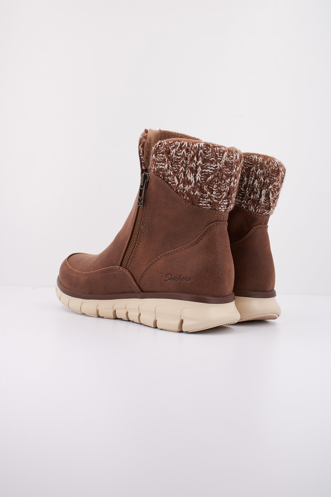 SKECHERS LOVELY COL en color MARRON (4)