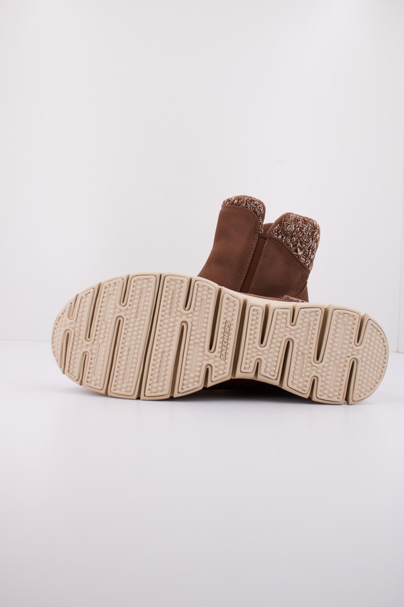 SKECHERS LOVELY COL en color MARRON (5)