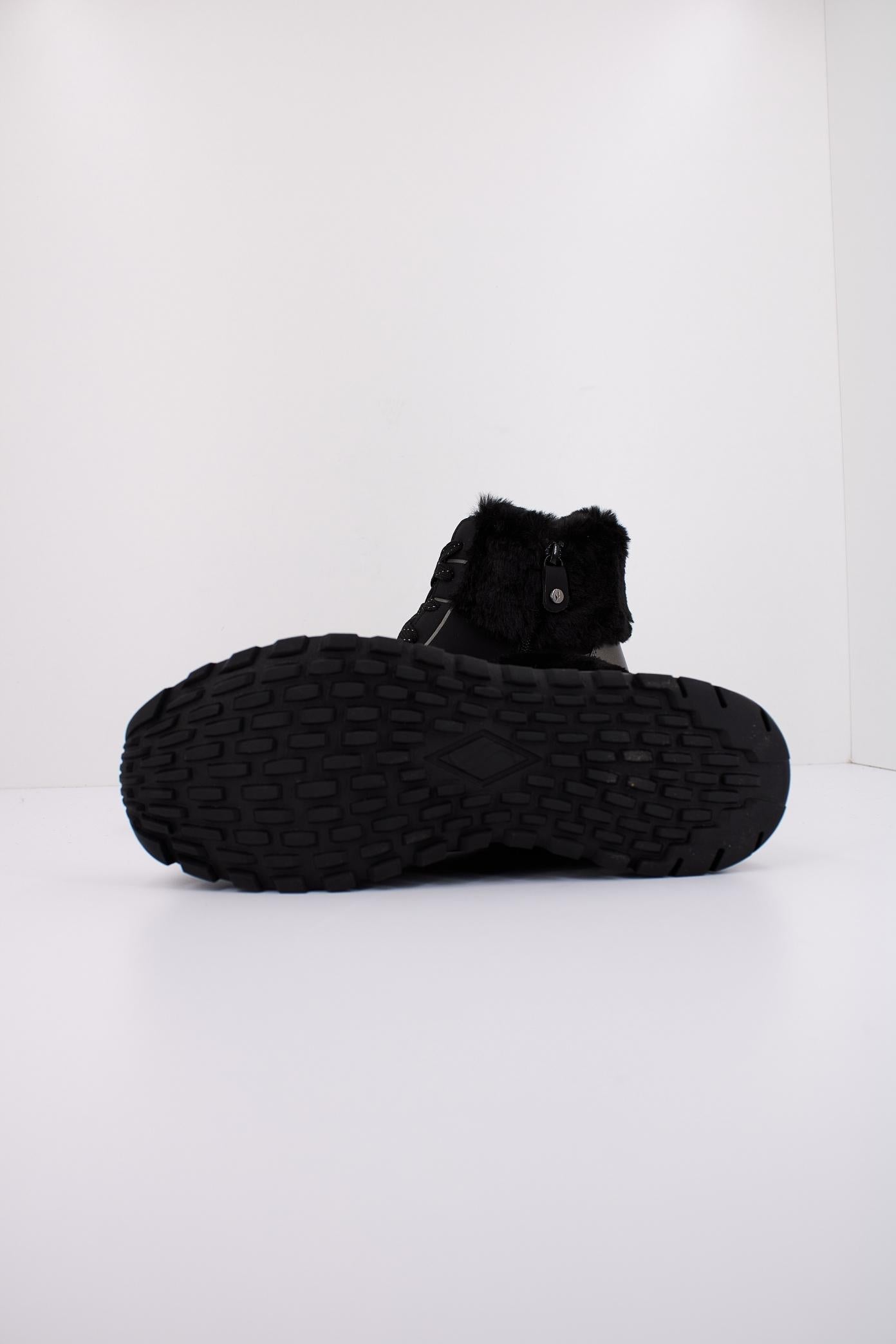 SKECHERS UNO RUGGED - FALL SH en color NEGRO (5)