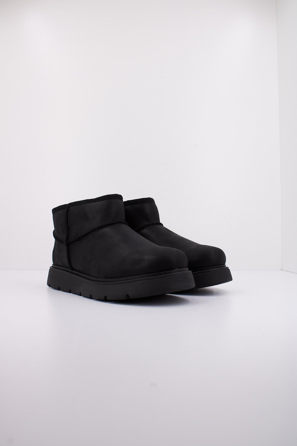 SKECHERS KEEPSAKES - SNOW BIR en color NEGRO (2)