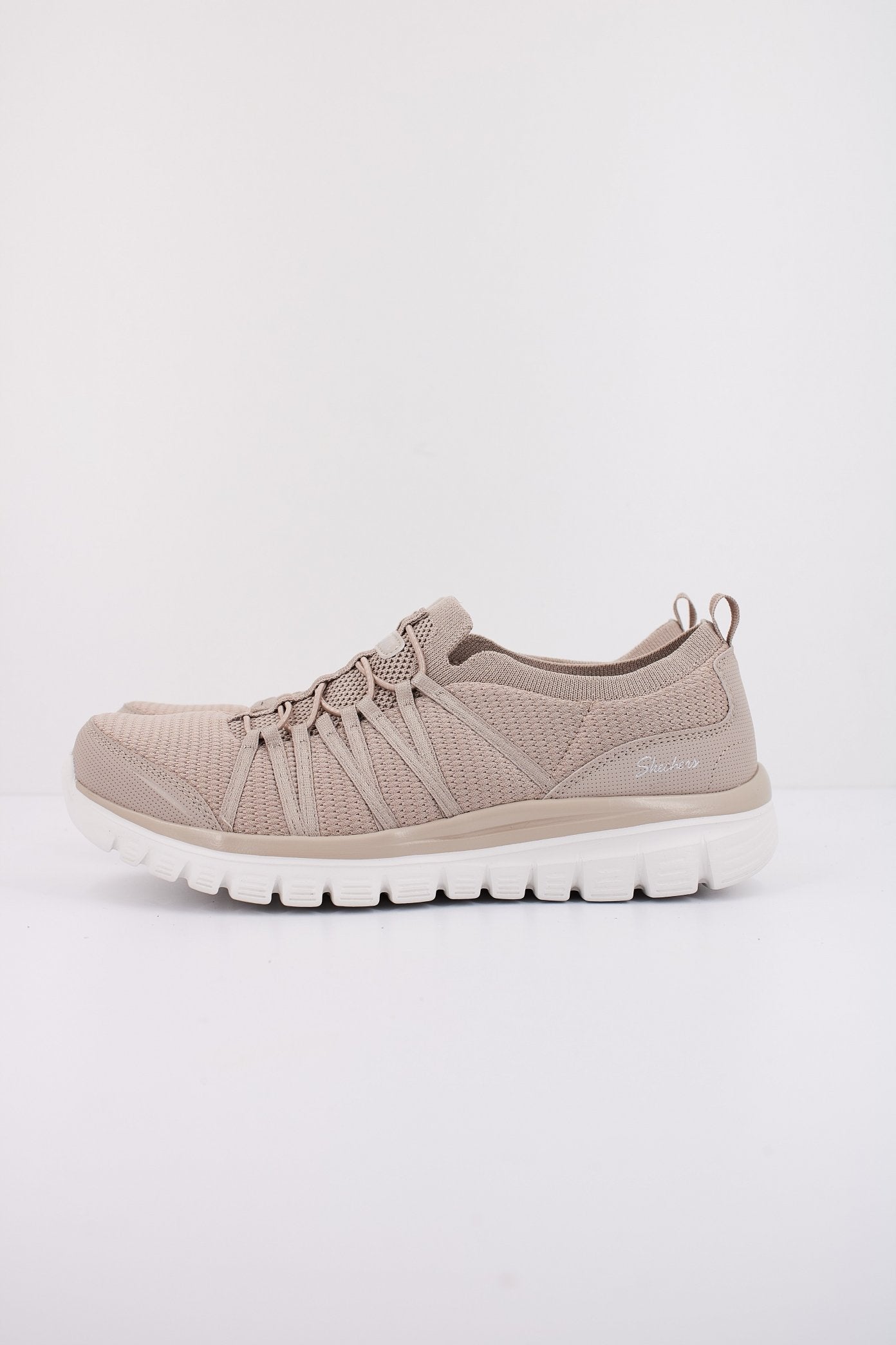 SKECHERS GRACEFUL - SOFT SOUL en color BEIS (1)