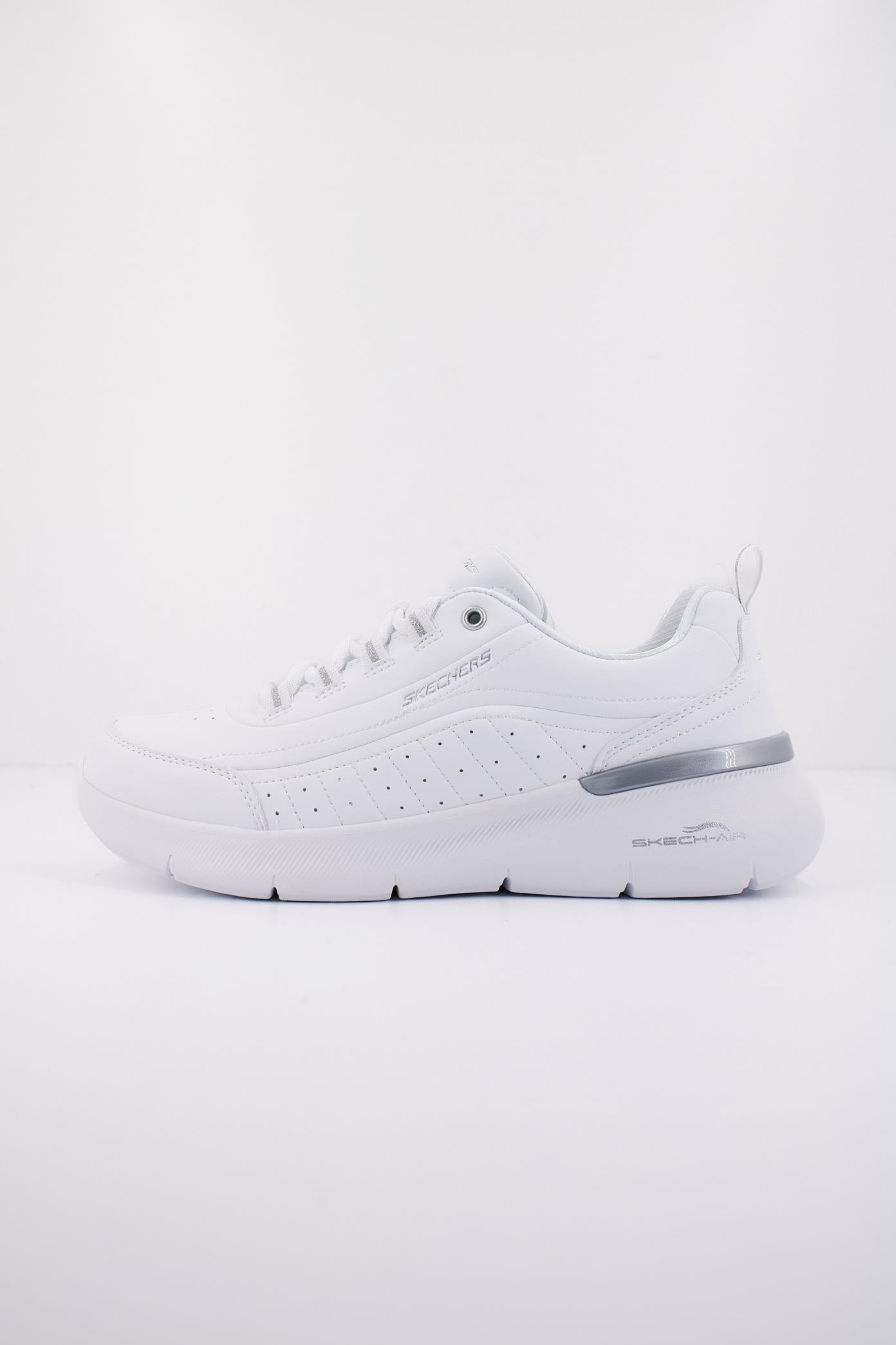 SKECHERS SKECH-AIR DYNAMIGHT en color BLANCO (1)