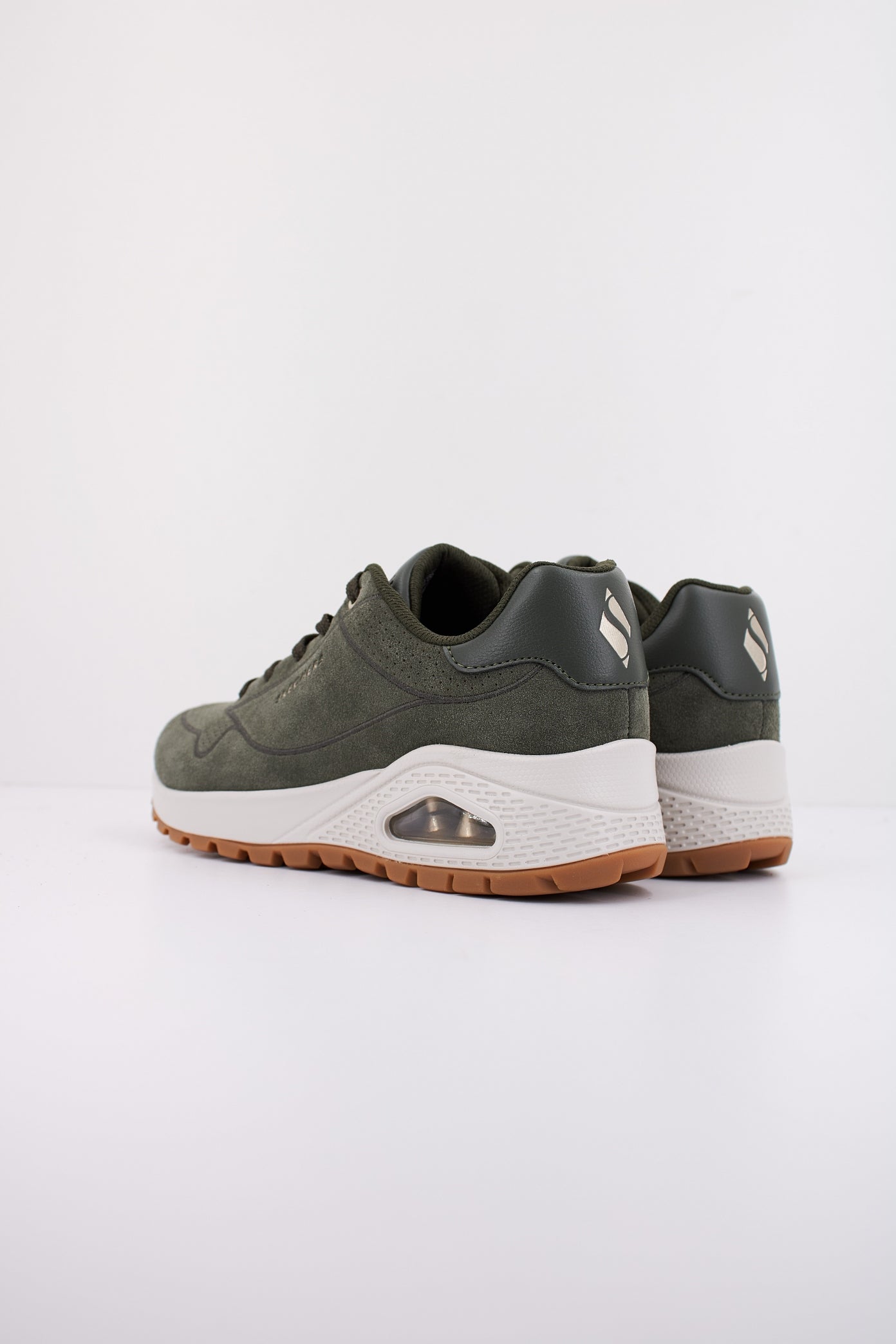 SKECHERS UNO RUGGED-CHILLPROO en color VERDE (4)