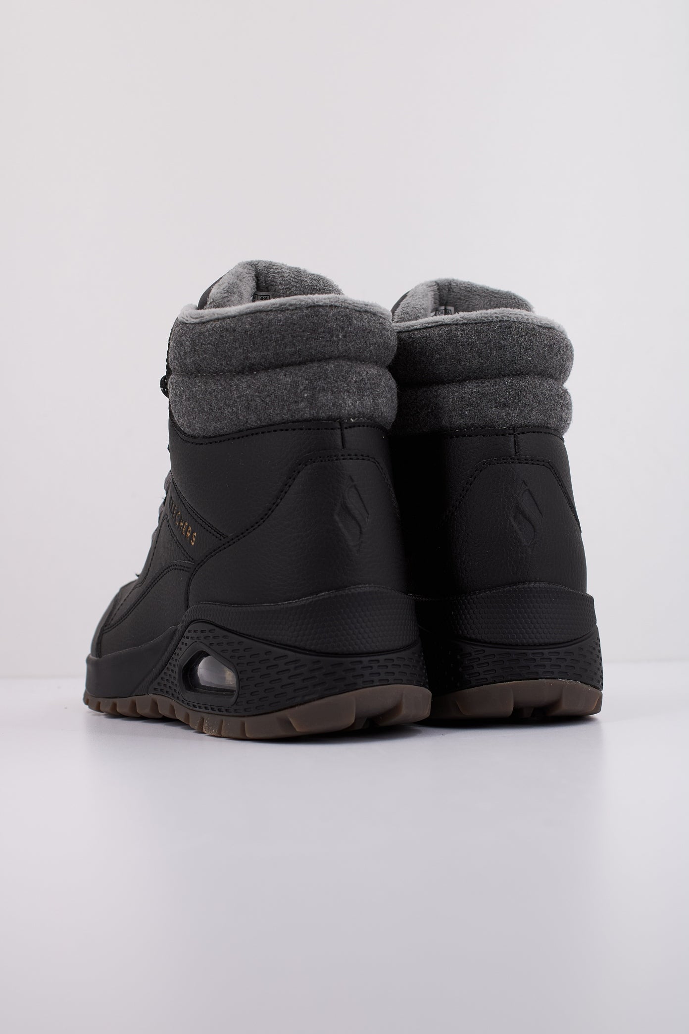SKECHERS UNO RUGGED en color NEGRO (4)