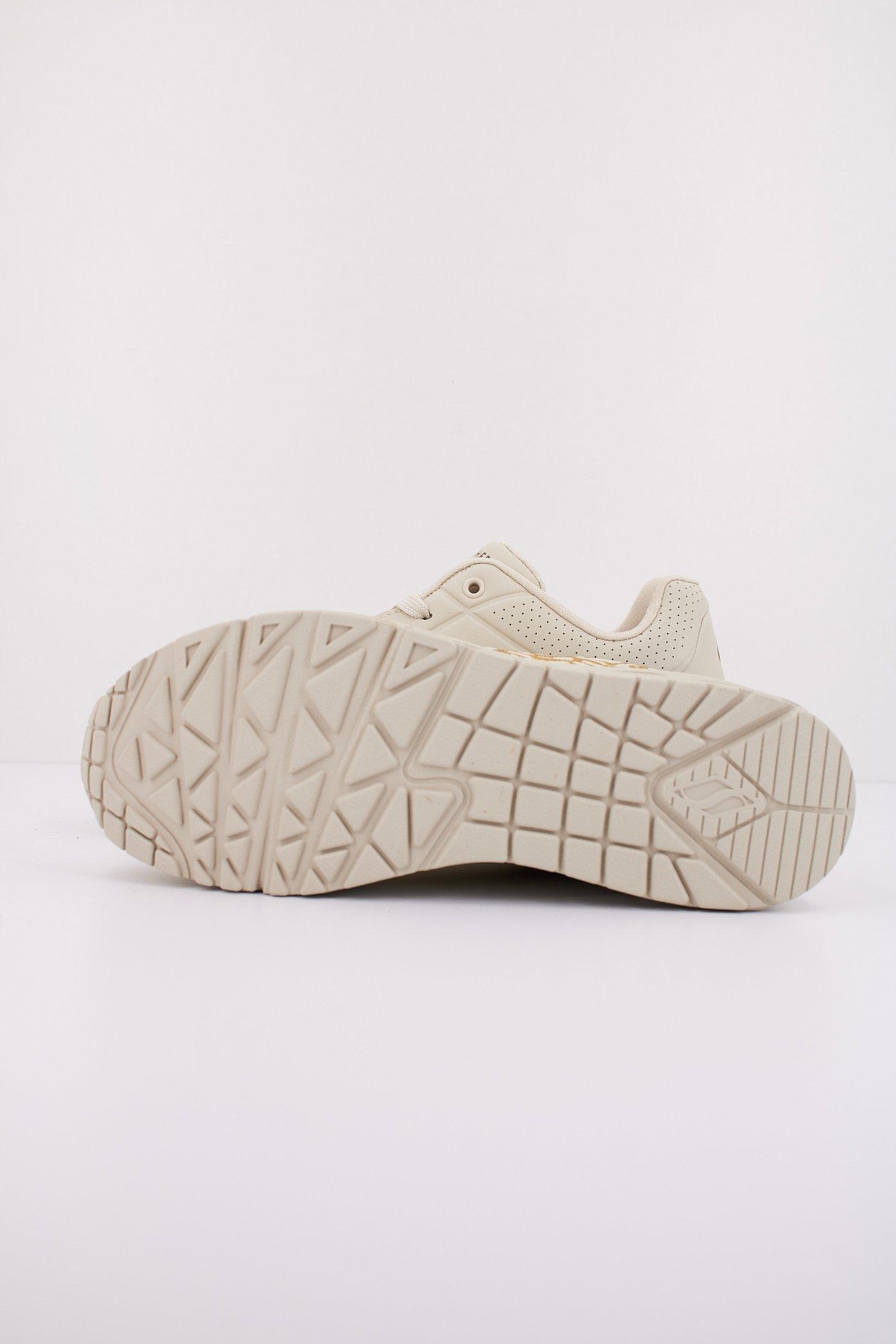 SKECHERS UNO - GOLDEN HEART en color BLANCO (5)
