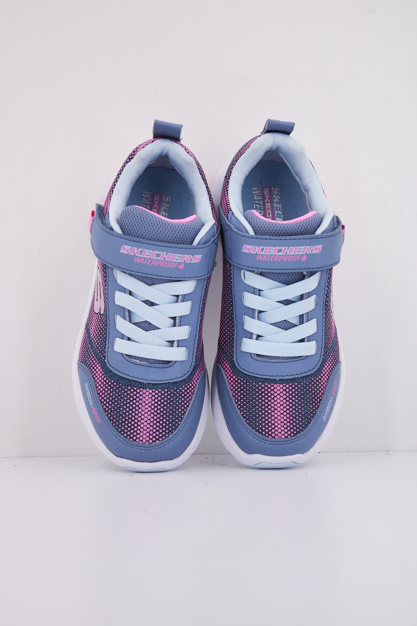 SKECHERS DYNAMIC TREAD - JOUR en color AZUL (3)