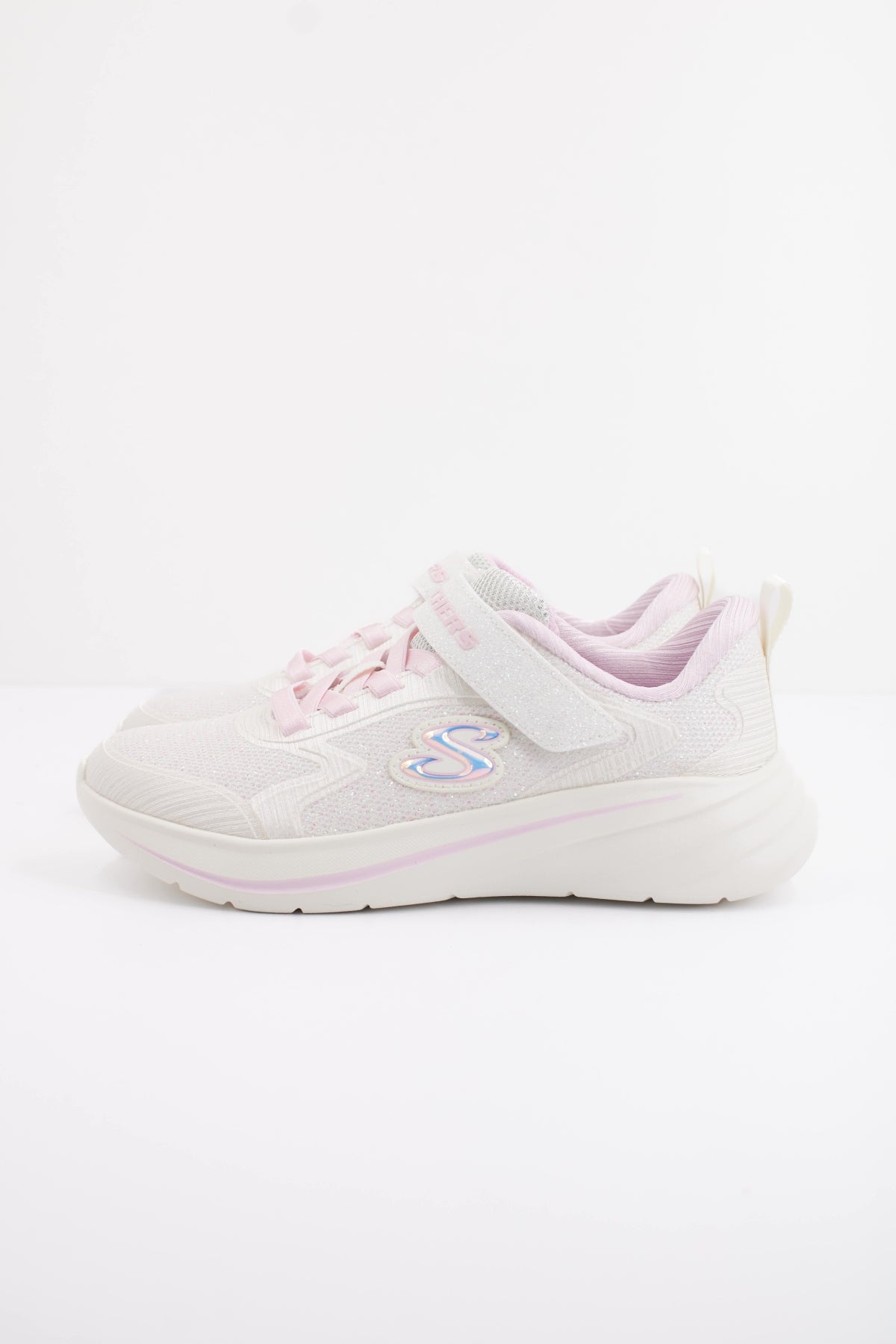 SKECHERS WAVE en color BLANCO (1)