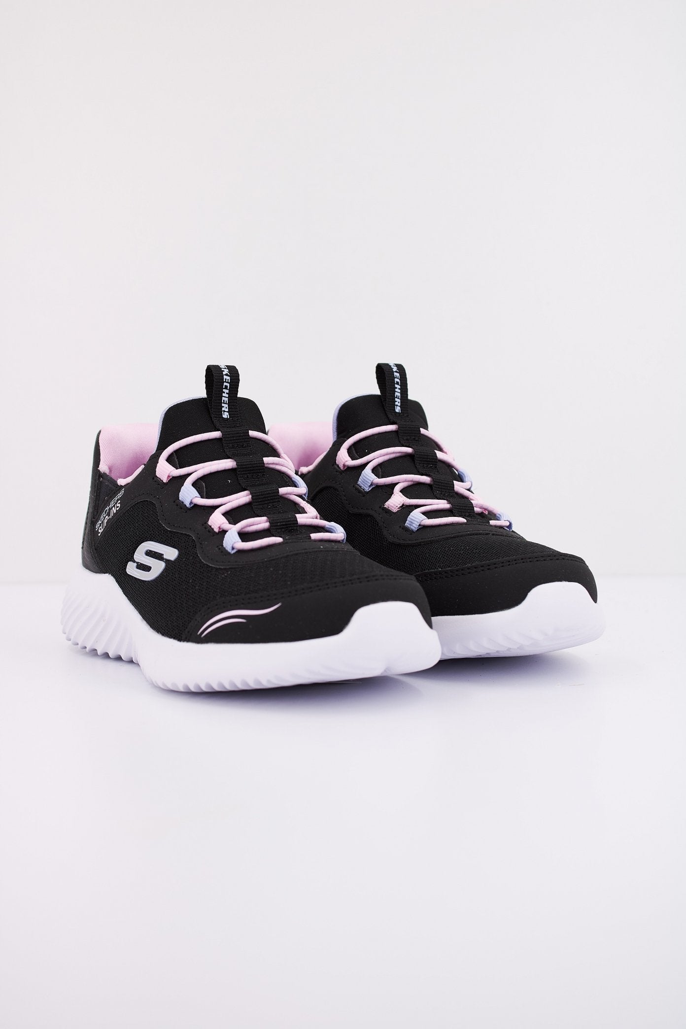 SKECHERS SIMPLE CUTE en color NEGRO (2)