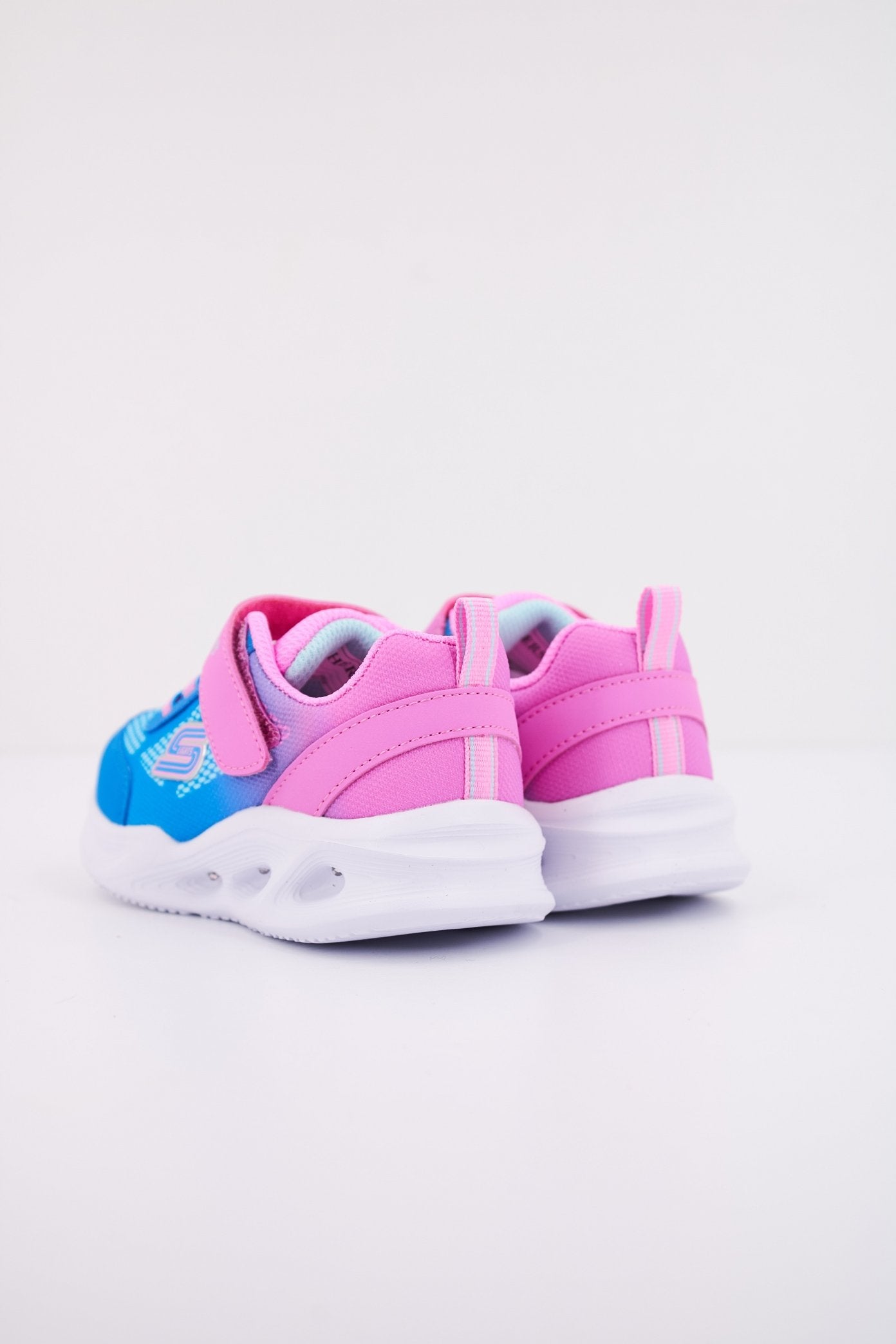 SKECHERS OMBRE DELUXE en color AZUL (4)