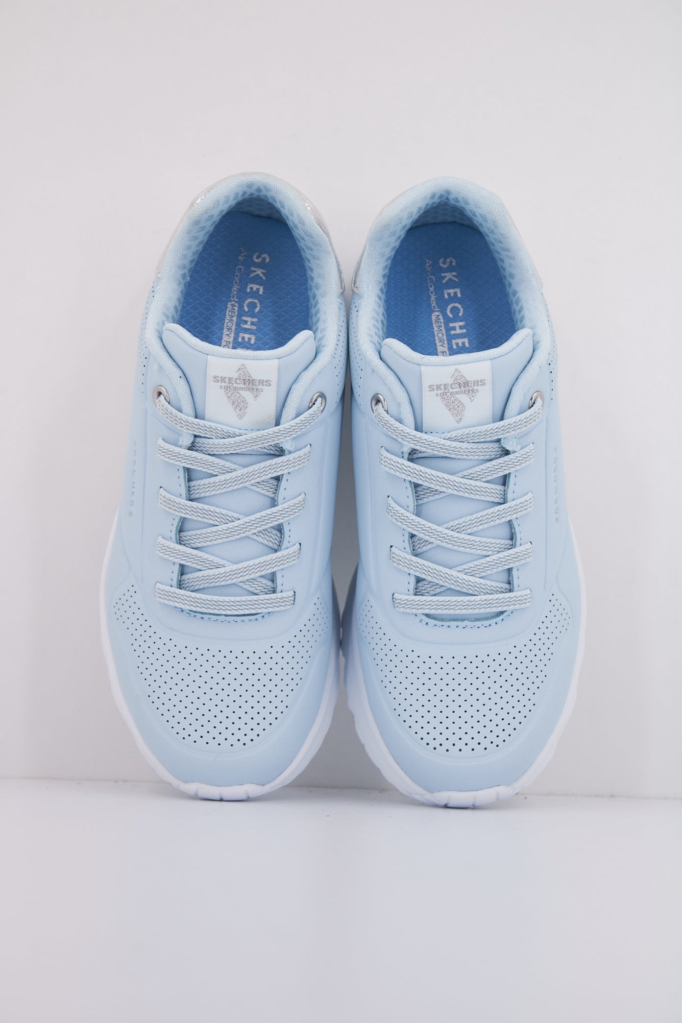 SKECHERS UNO LITE-METALLIC MO en color AZUL (3)