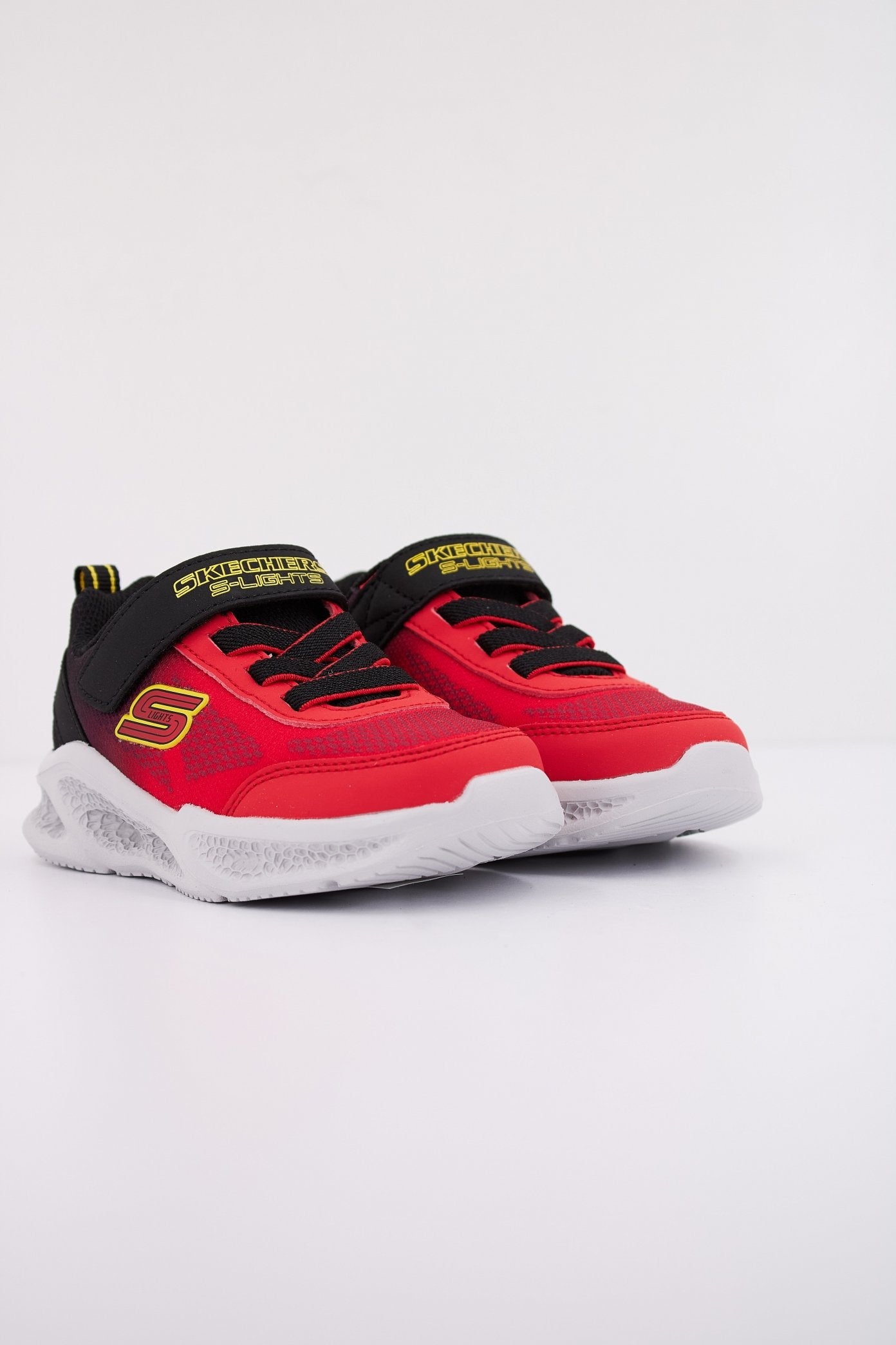 SKECHERS METEOR-LIGH en color ROJO (2)