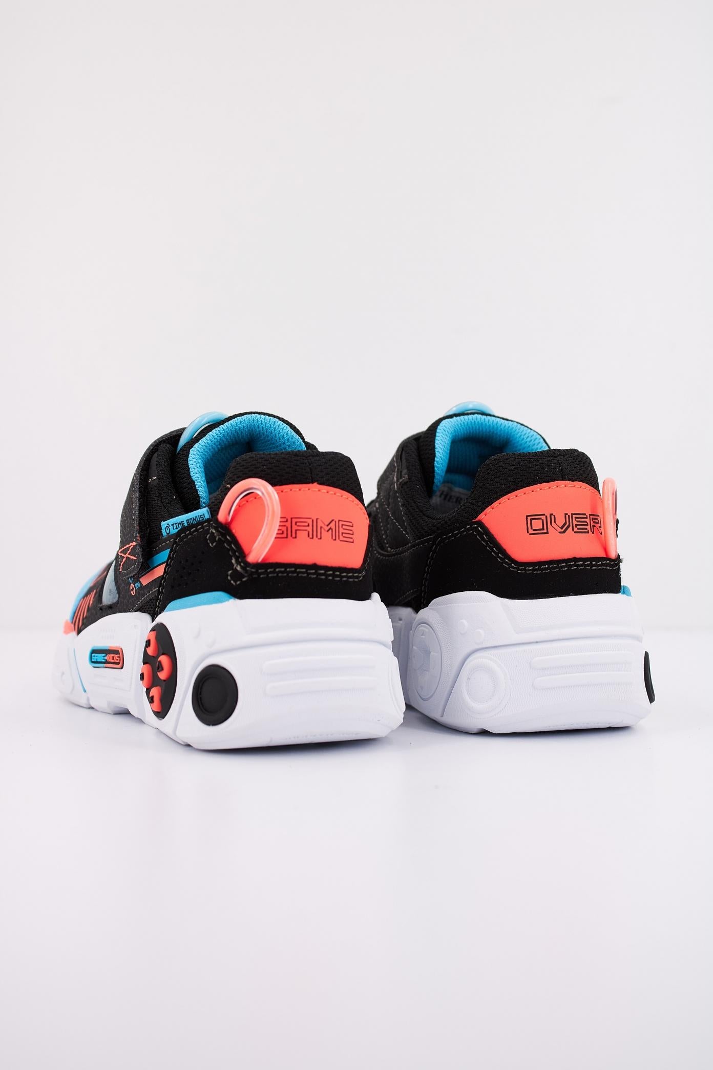 SKECHERS GAMETRONIX . en color NEGRO (4)