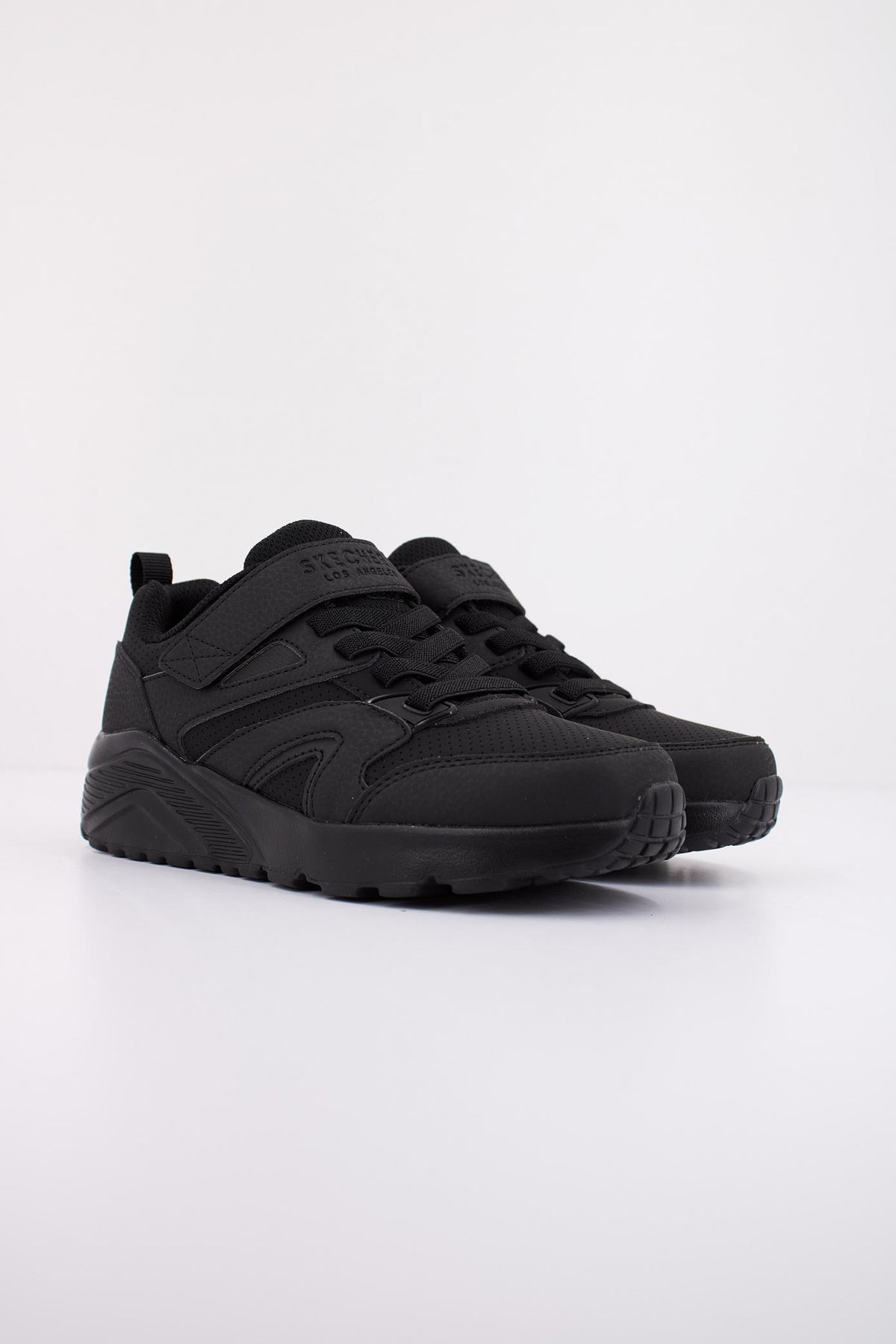 SKECHERS UNO LITE - ECHO SURGE en color NEGRO (2)