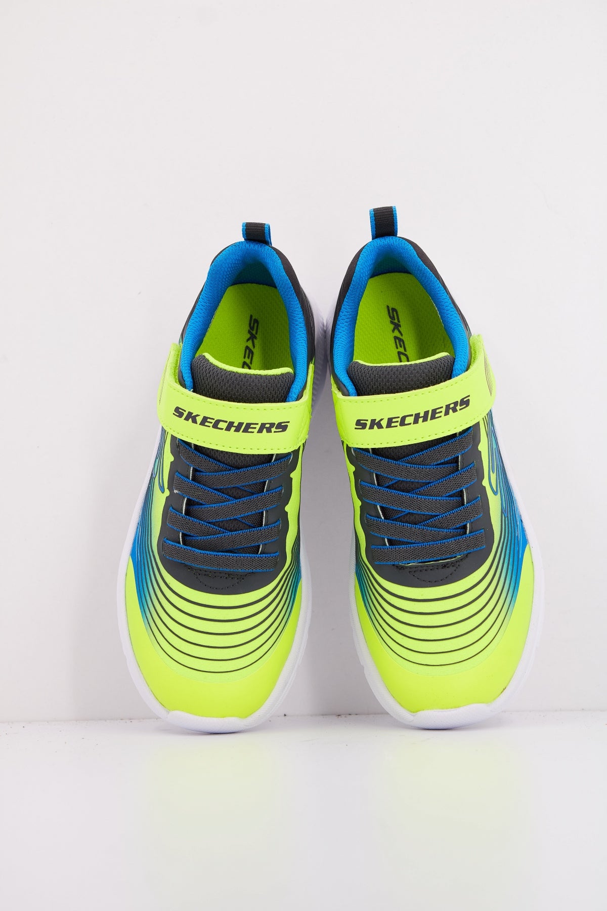 SKECHERS MICROSPEC ADVANCE en color AMARILLO (3)