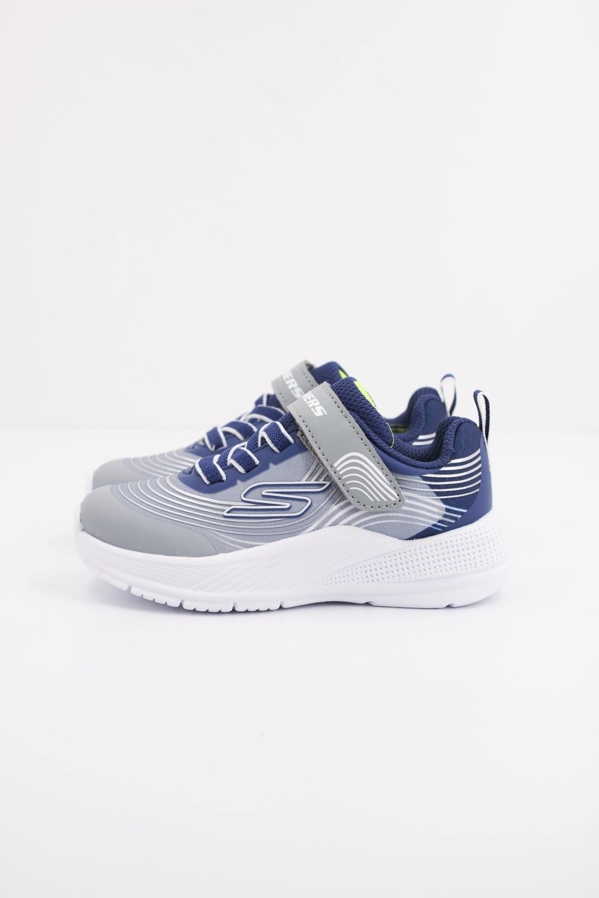 SKECHERS MICROSPEC ADVANCE en color GRIS (1)