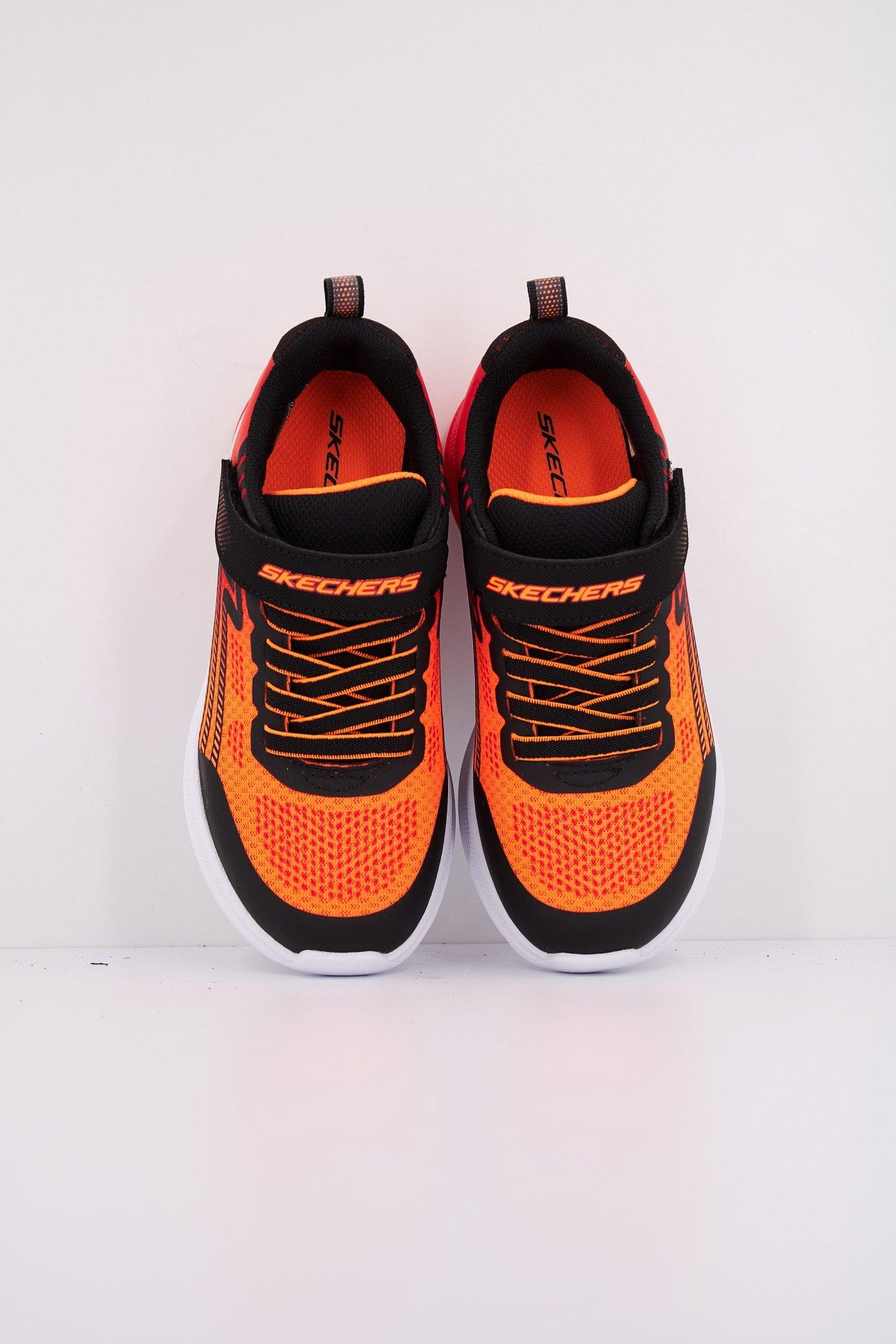 SKECHERS MICROSPEC MAX ADVANC en color NARANJA (3)