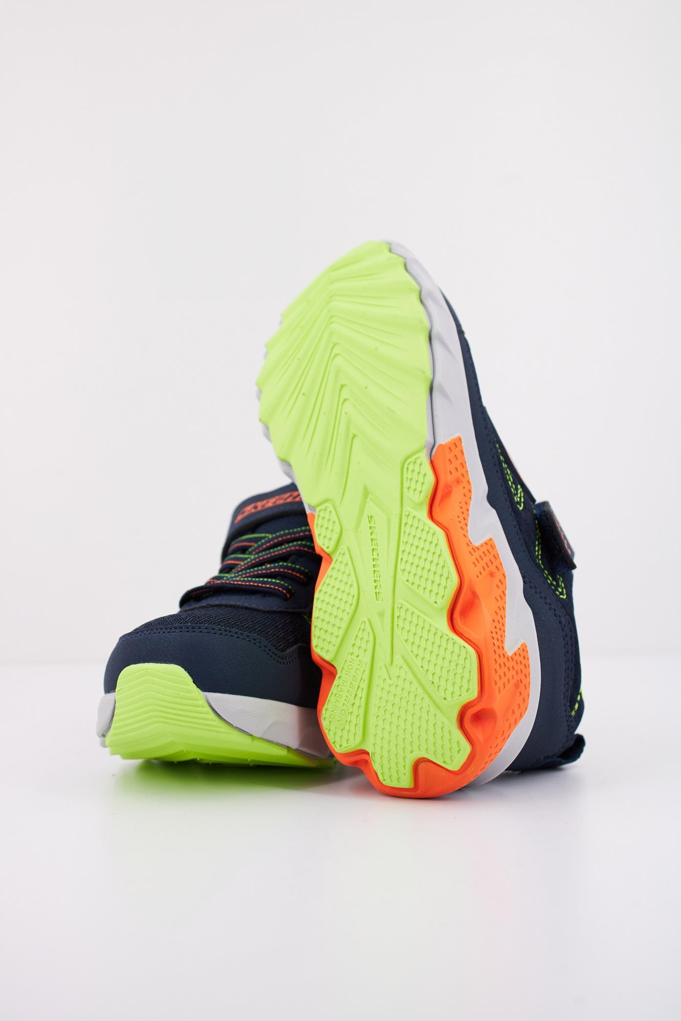 SKECHERS ELITE SPORT TRAD - SPEC-STRIDE en color AZUL (5)