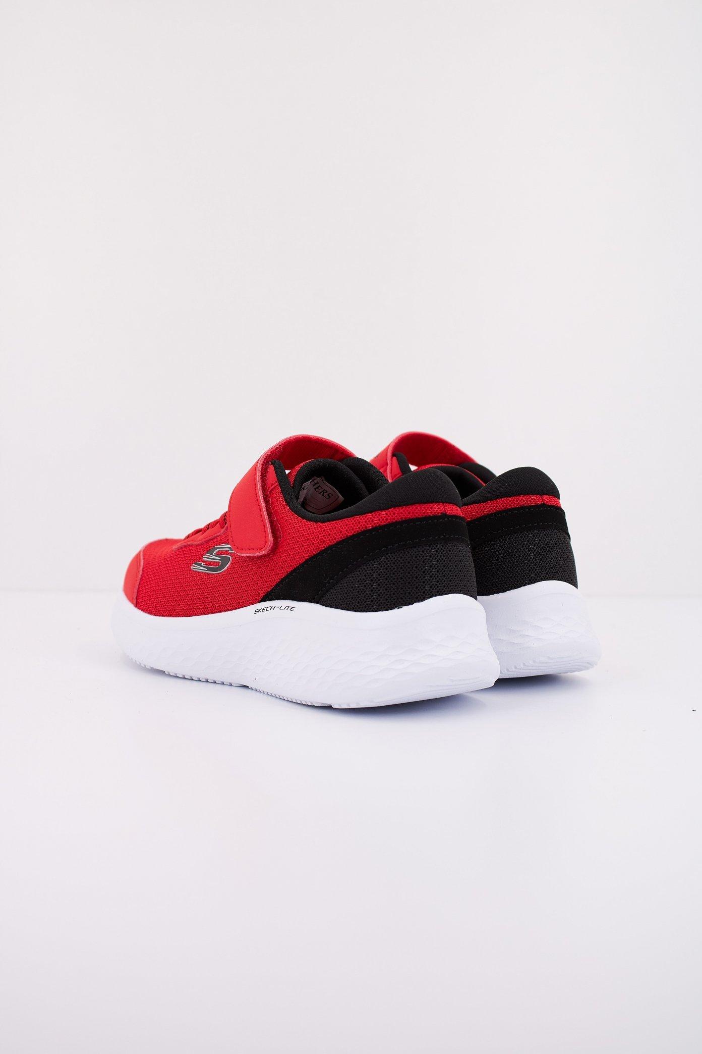 SKECHERS LITE PRO - SPR en color ROJO (4)