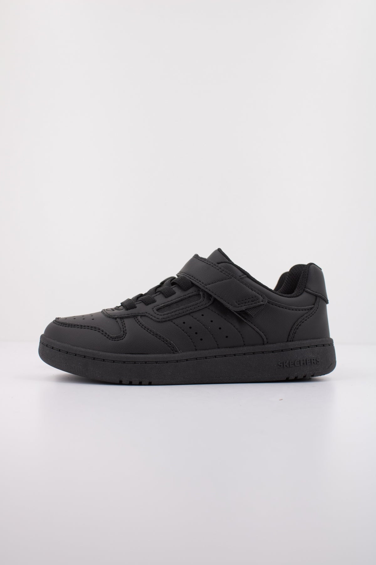 SKECHERS QUICK STREET en color NEGRO (1)