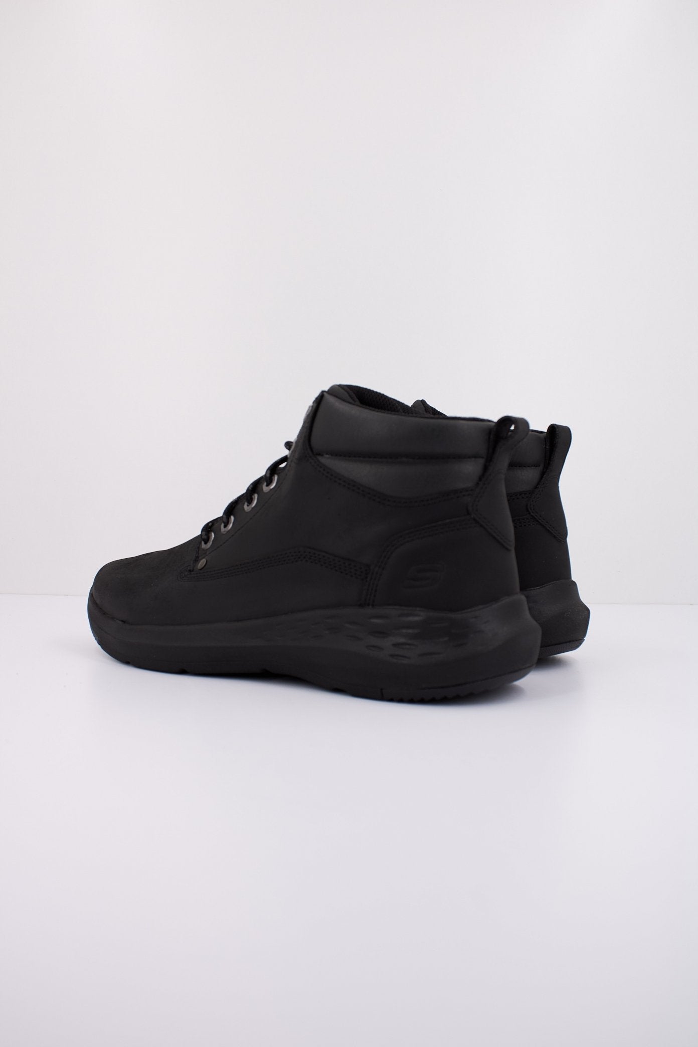 SKECHERS PARSON - EDERIC en color NEGRO (4)