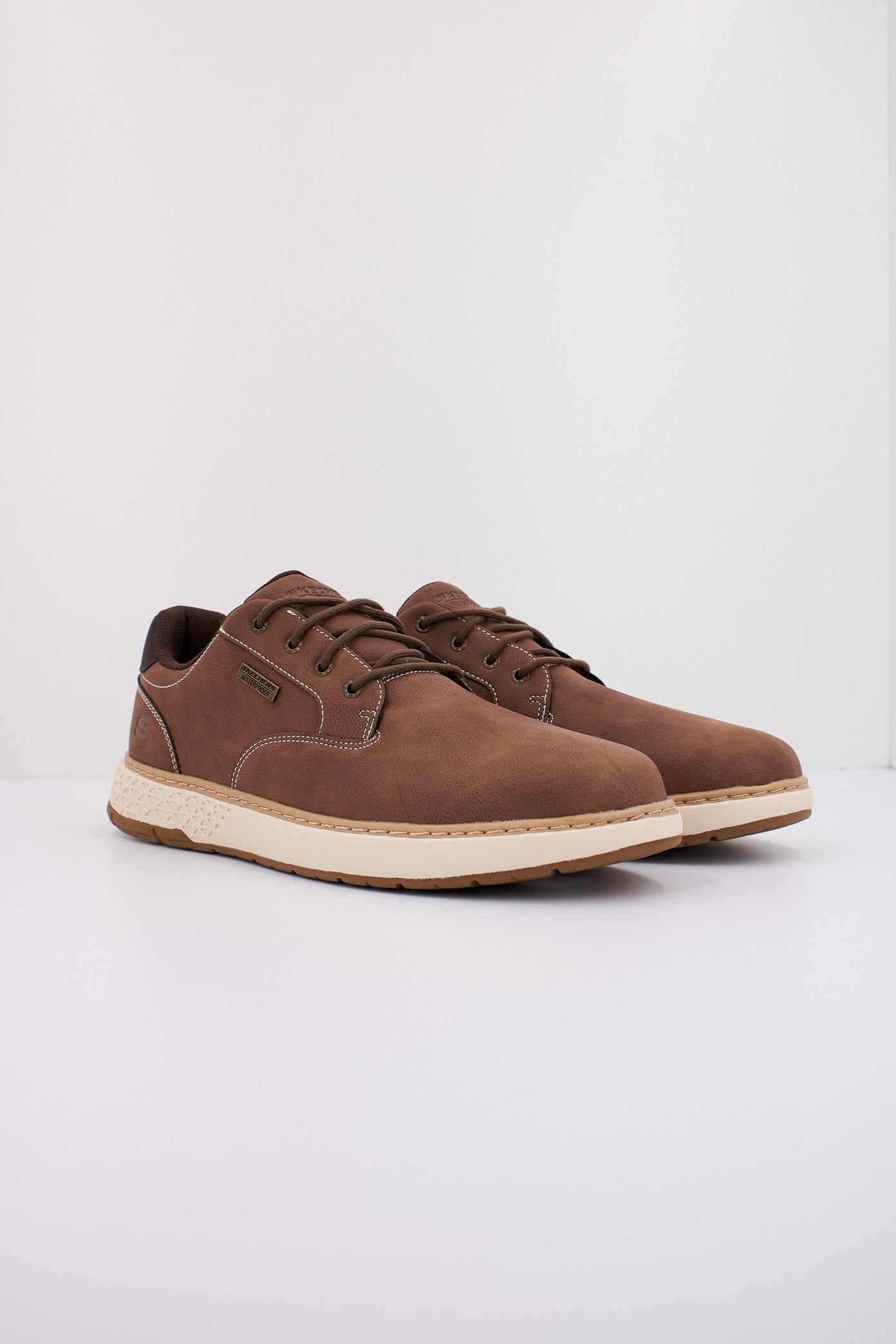 SKECHERS GARLAN - PRYOR en color MARRON (2)