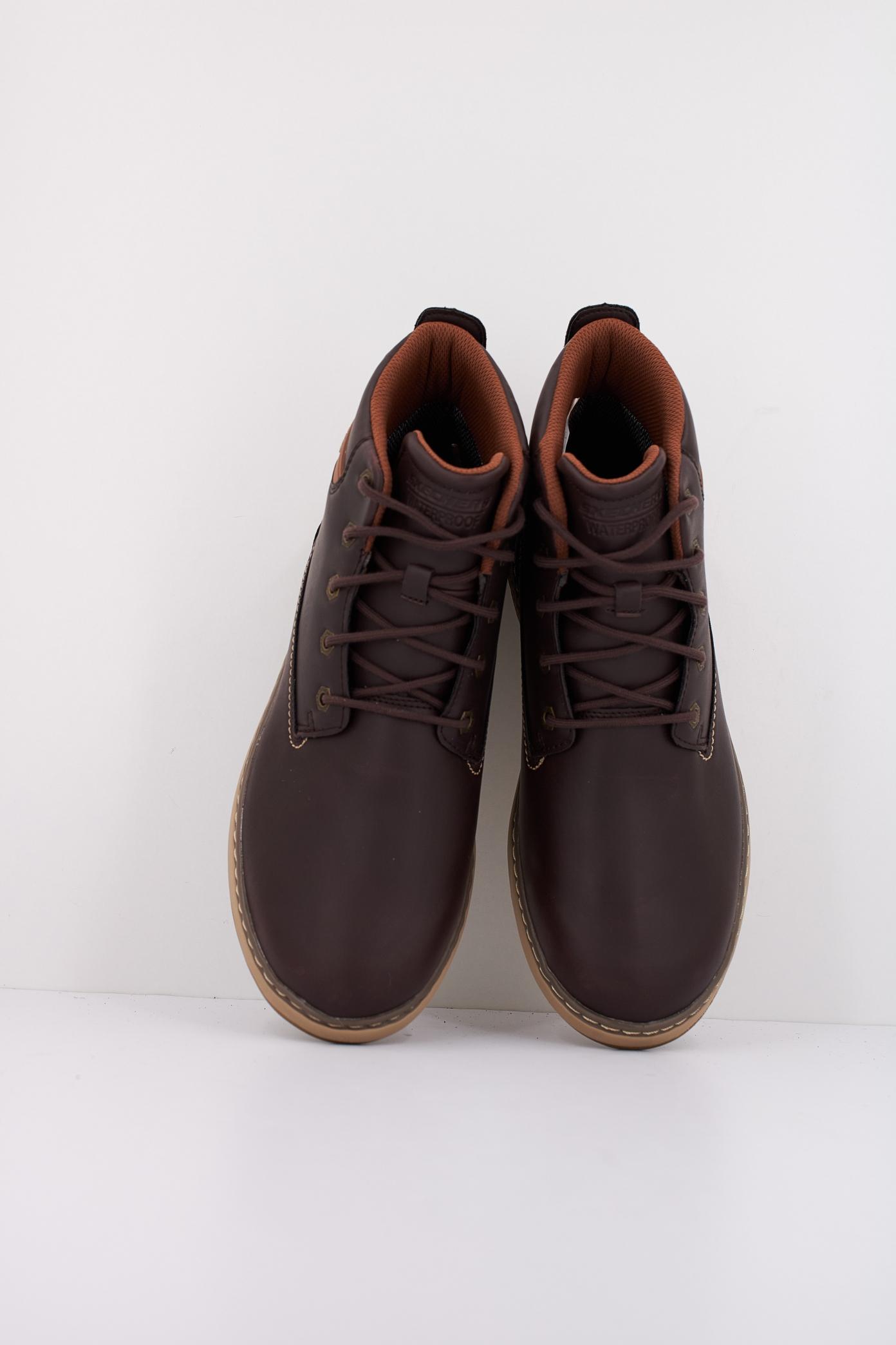 SKECHERS GARLAN - DENO en color MARRON (3)