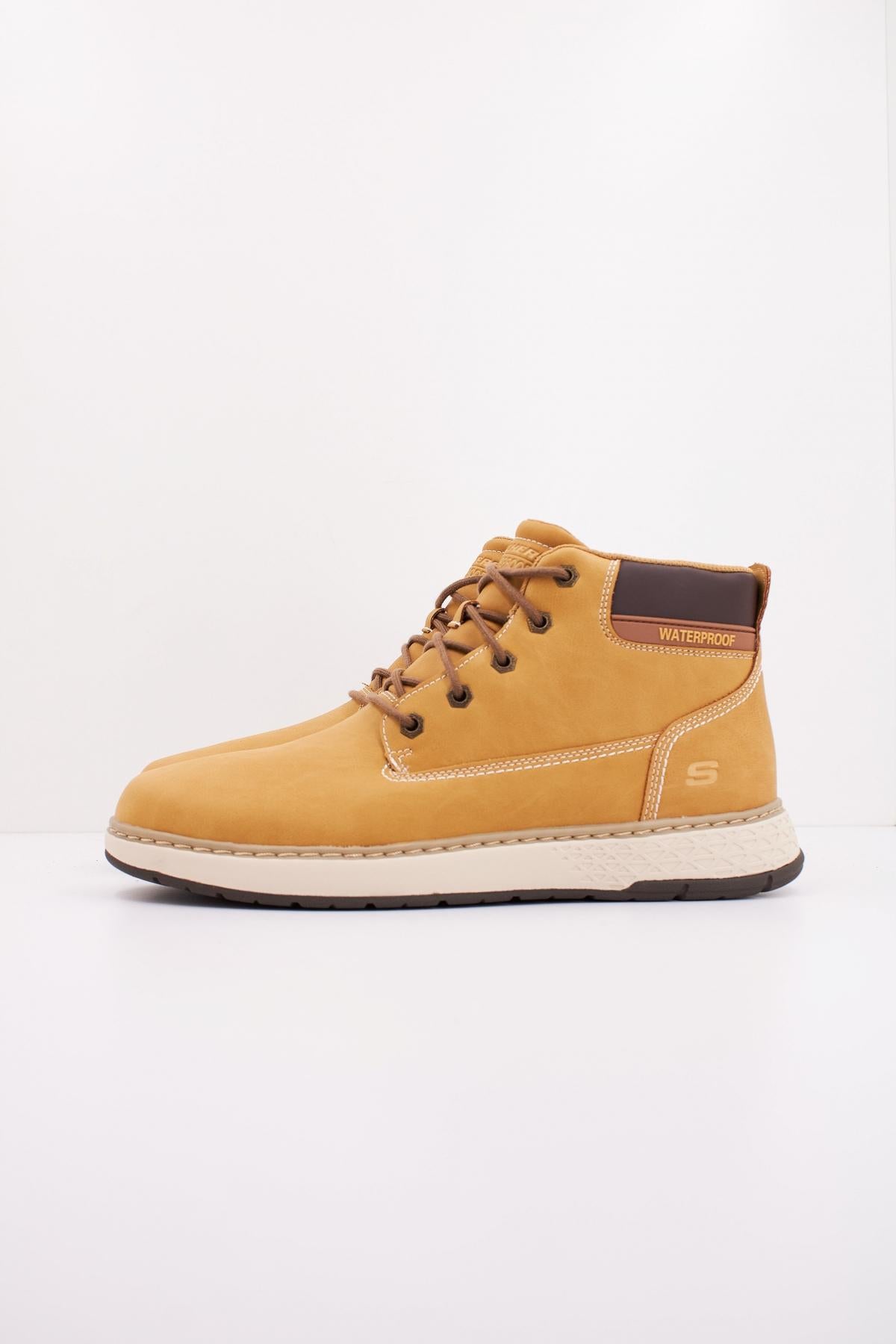 SKECHERS GARLAN - DENO en color MARRON (1)