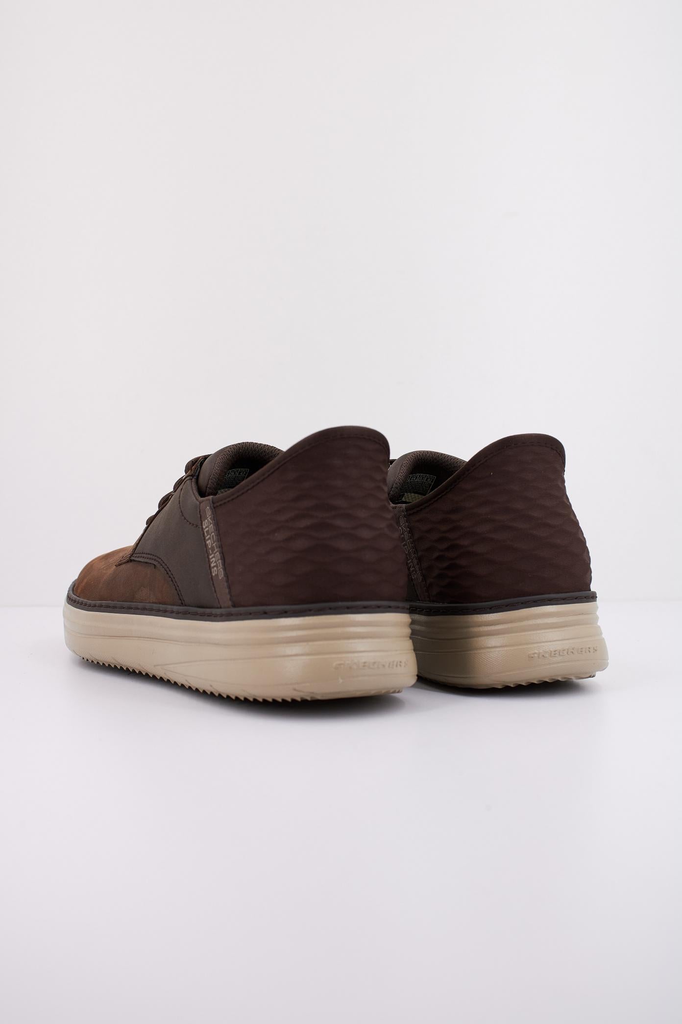 SKECHERS SLIP INS HYLAND - RADLEY en color MARRON (4)
