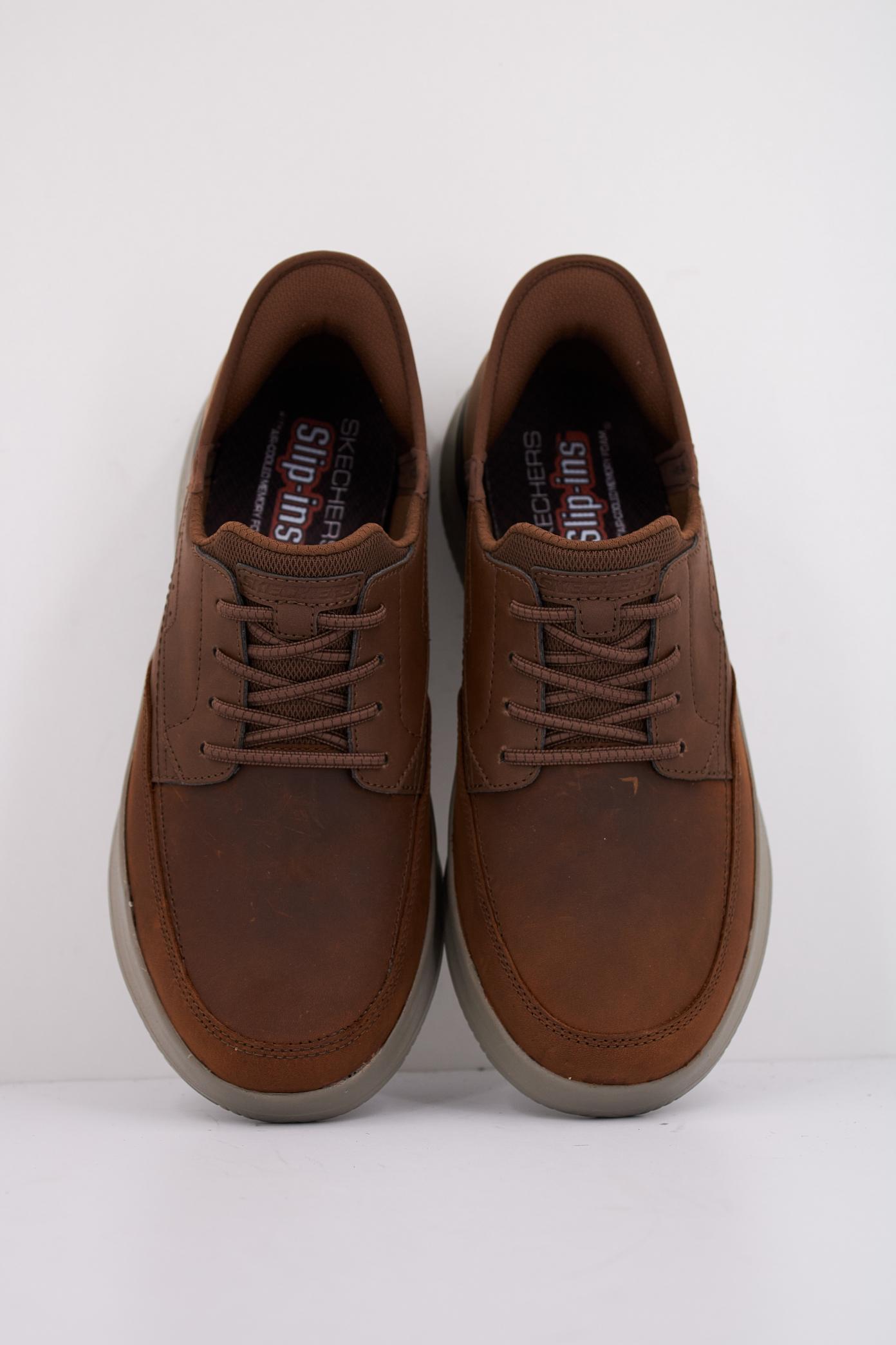 SKECHERS HASTING - RORY en color MARRON (3)