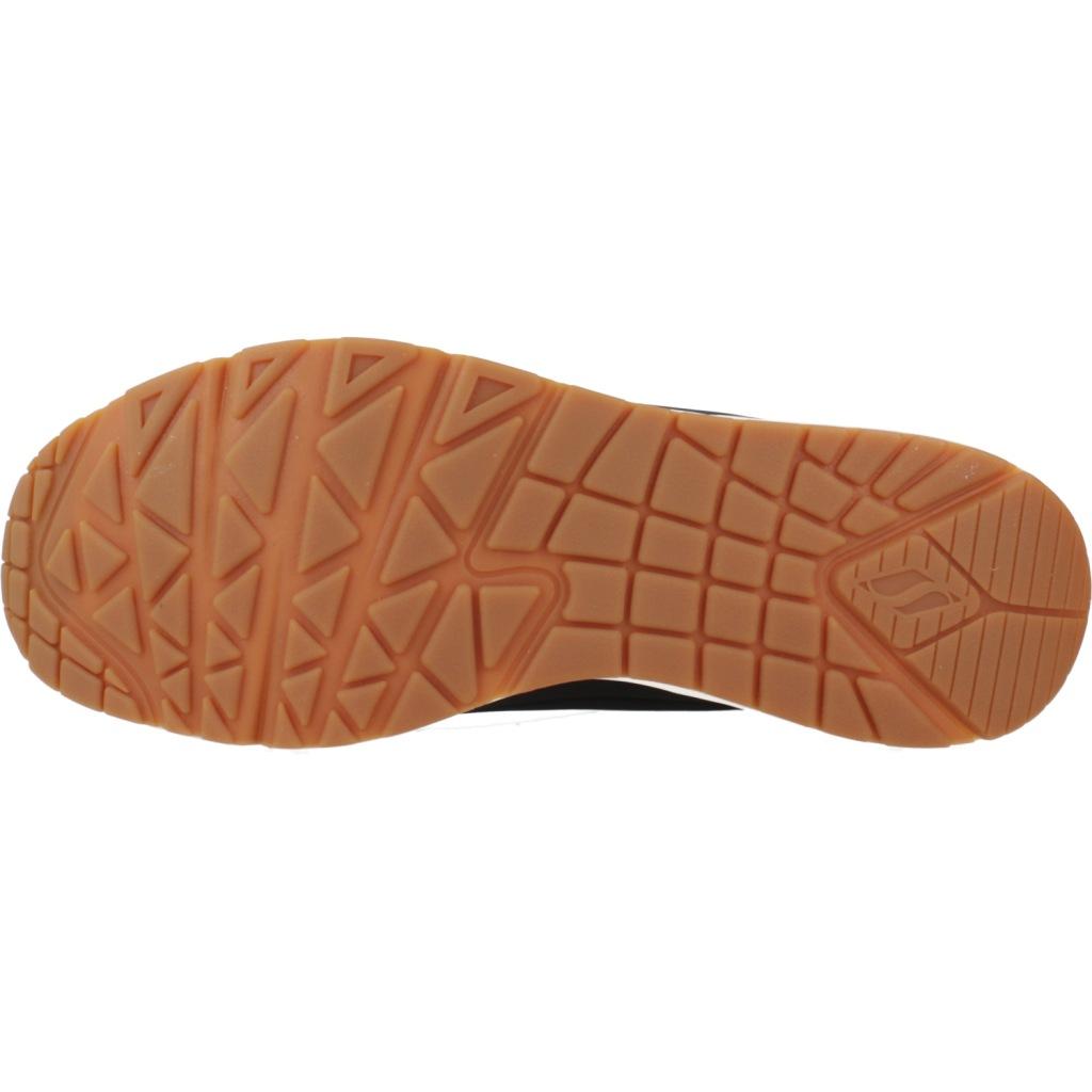 SKECHERS UNO - SUITED ON AIR en color NEGRO (6)