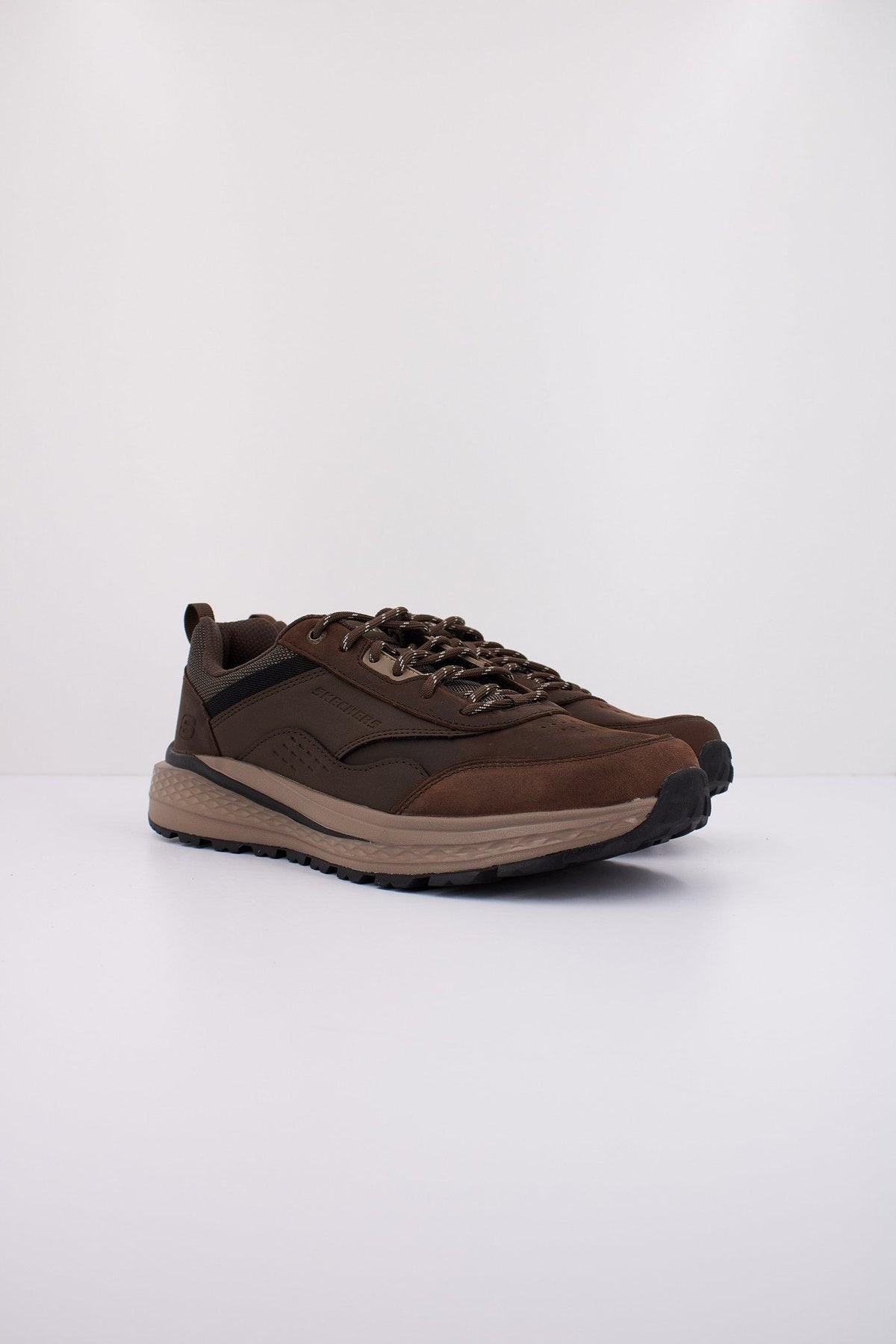 SKECHERS SLADE ULTRA - PERALT en color MARRON (2)