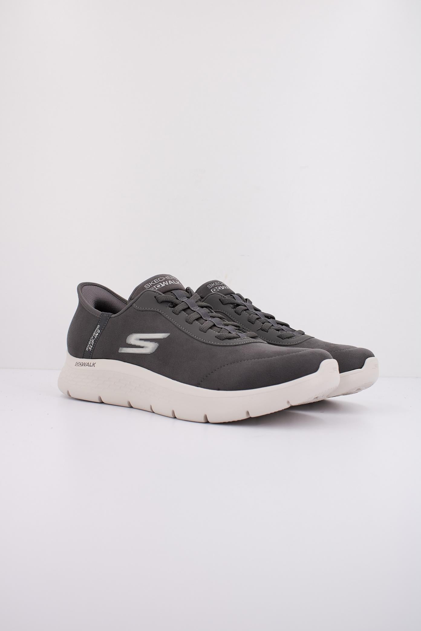 SKECHERS SLIP - INS GO WALK FLEX - SMOOT en color GRIS (2)