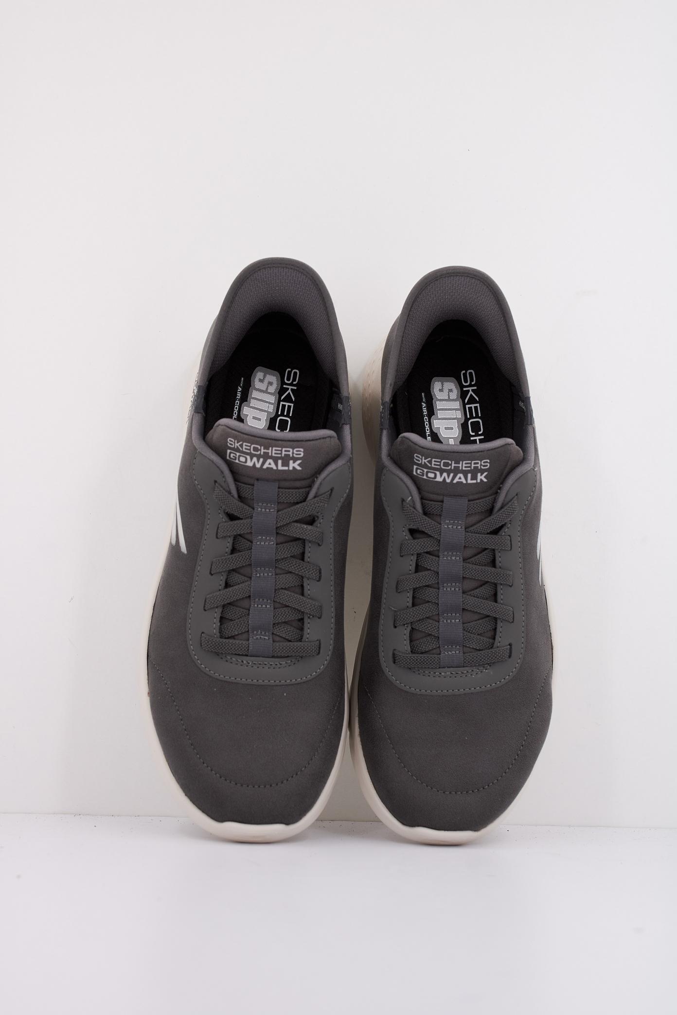 SKECHERS SLIP - INS GO WALK FLEX - SMOOT en color GRIS (3)